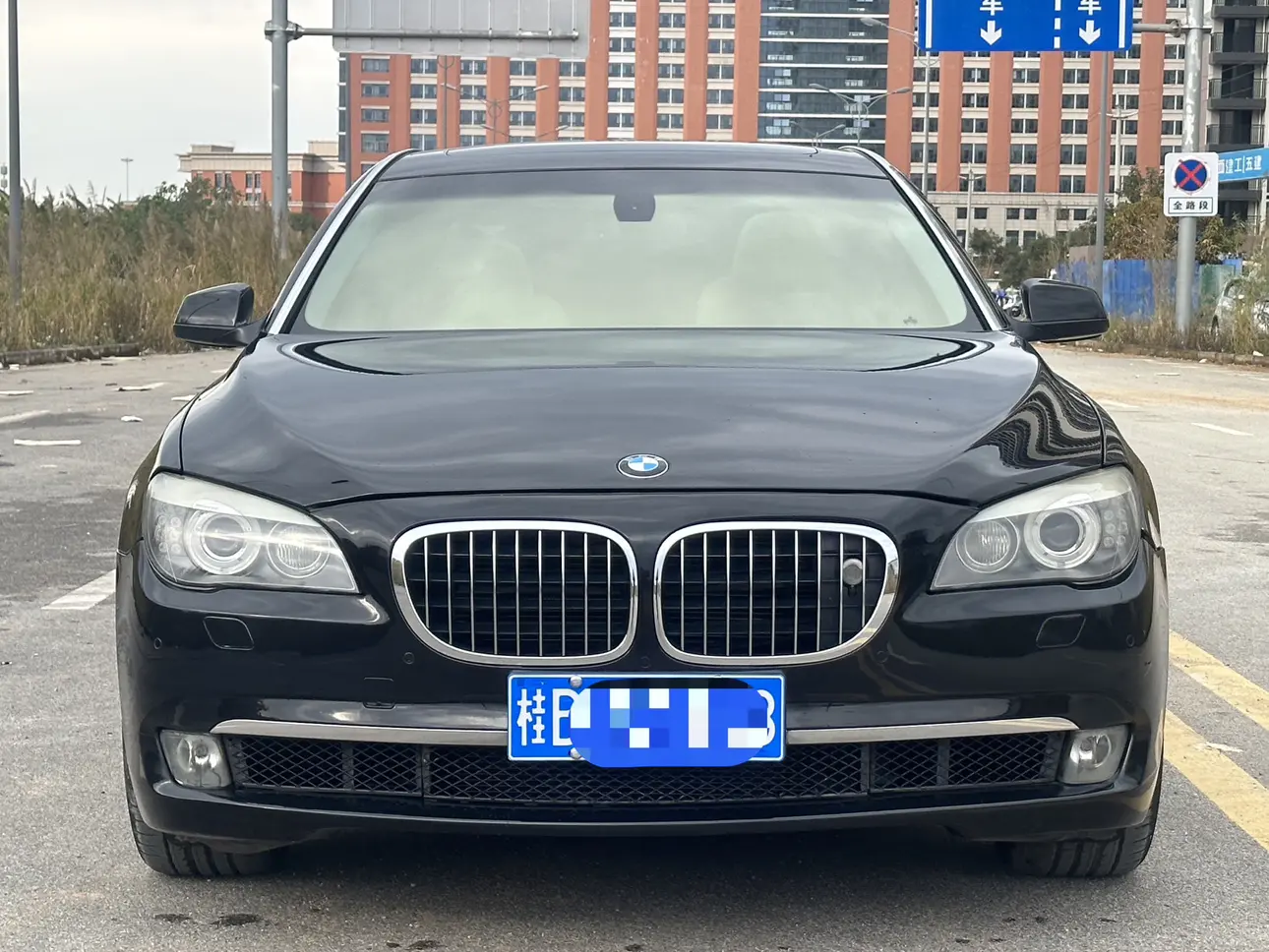 BMW 7 Series  из Китая
