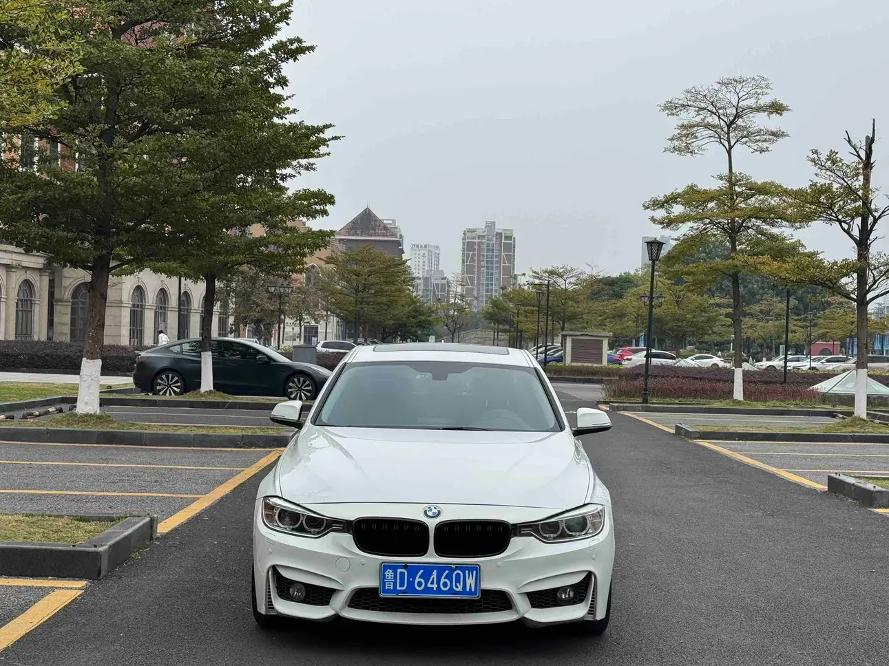 BMW 3 Series  из Китая