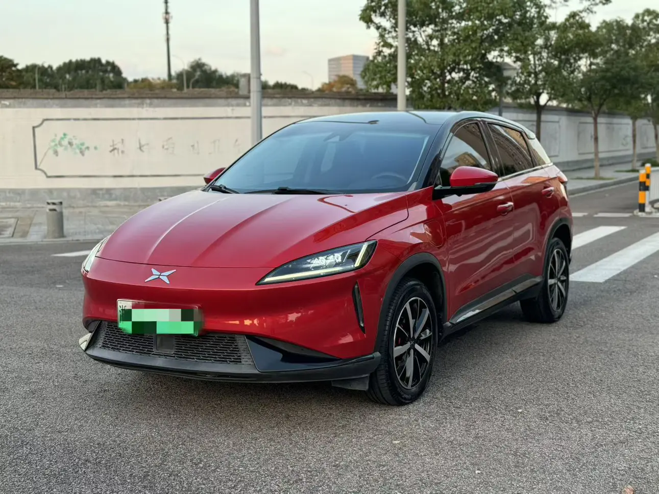 Xpeng G3  из Китая