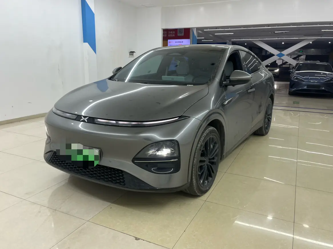 Xpeng G6  из Китая