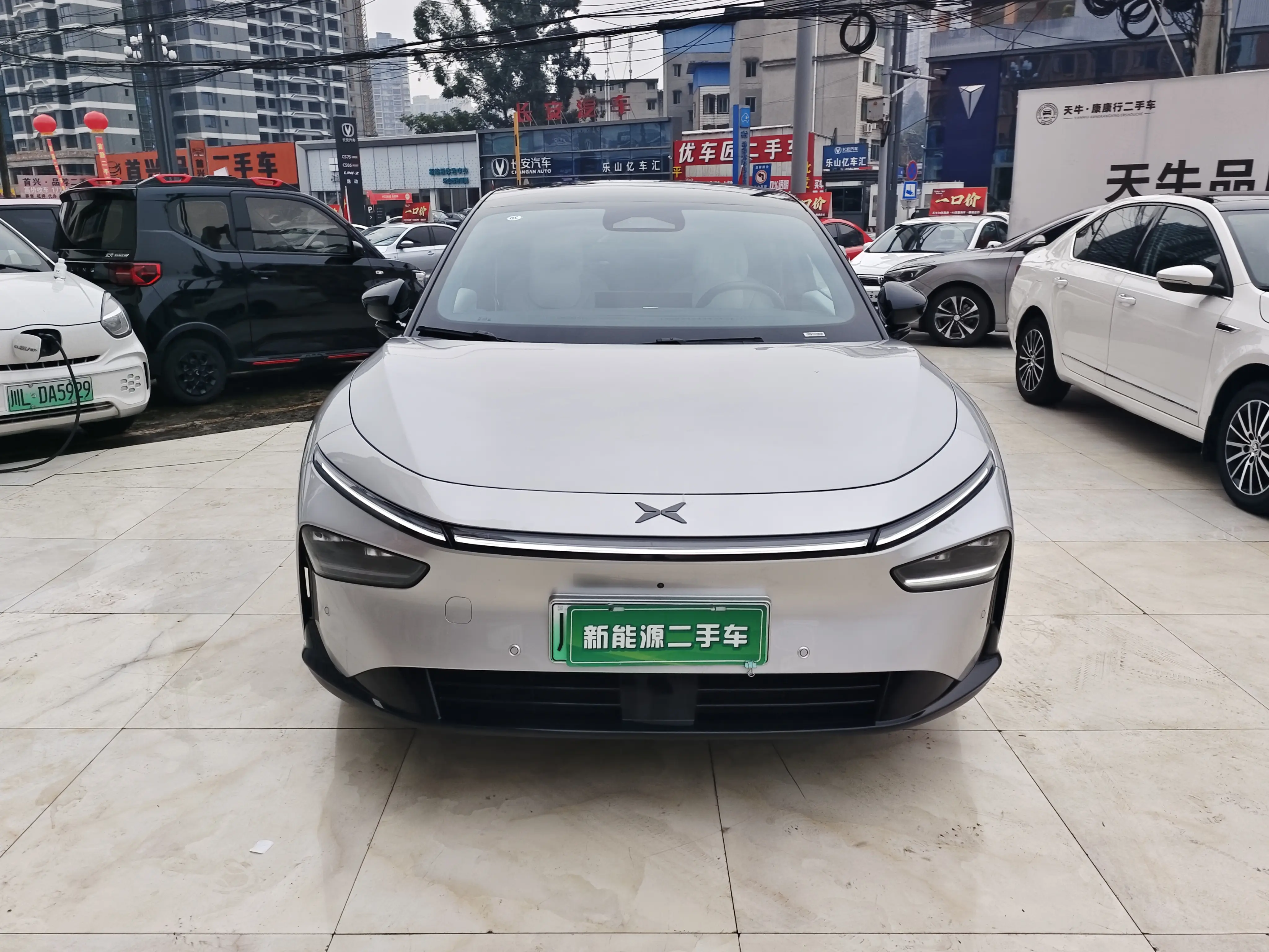 Xpeng P7+  из Китая