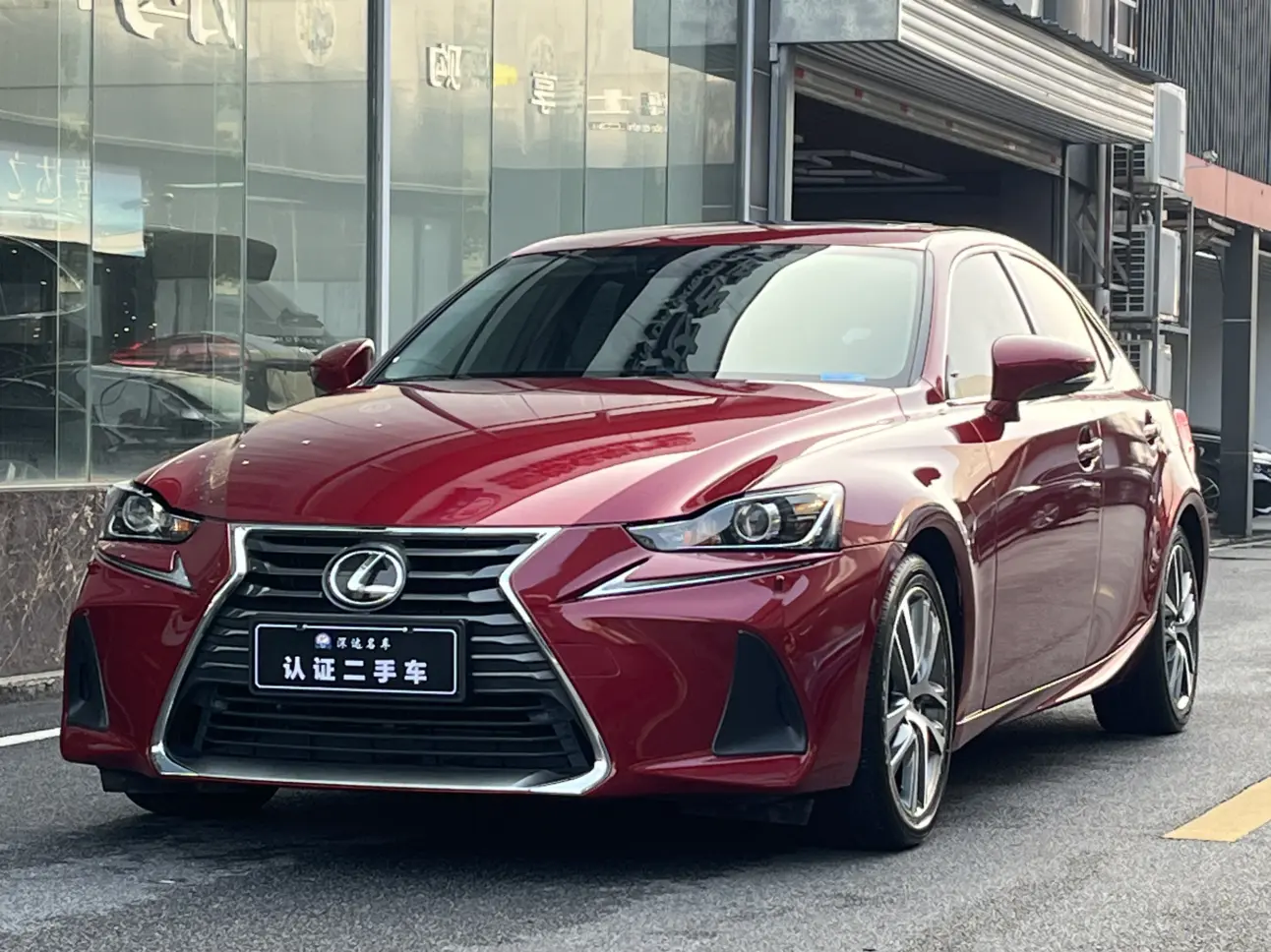 Lexus IS  из Китая