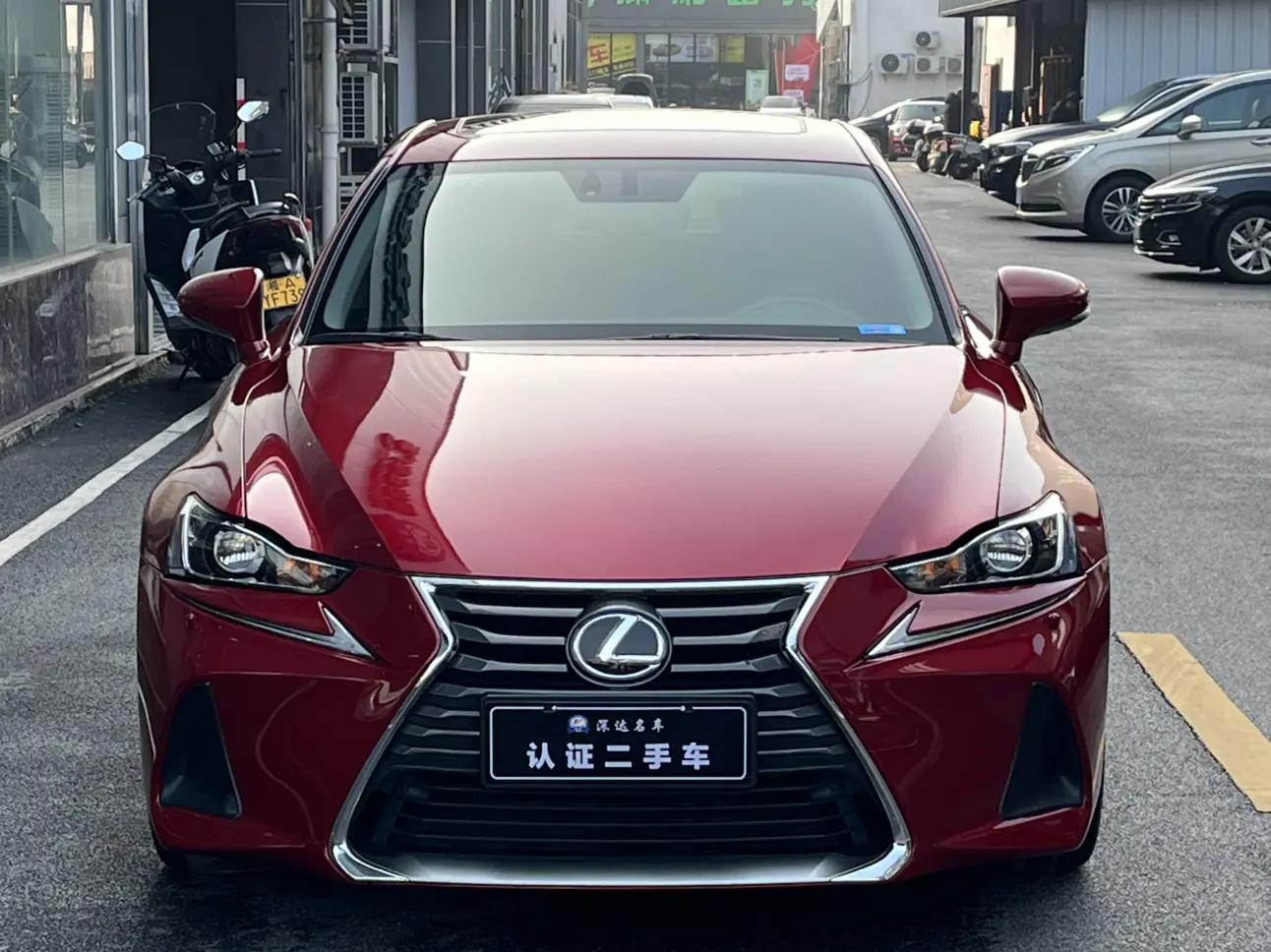 Lexus IS  из Китая