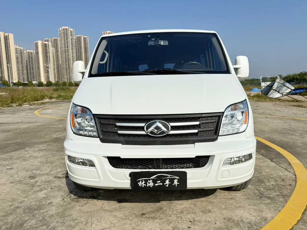 Datong Xintu V80  из Китая