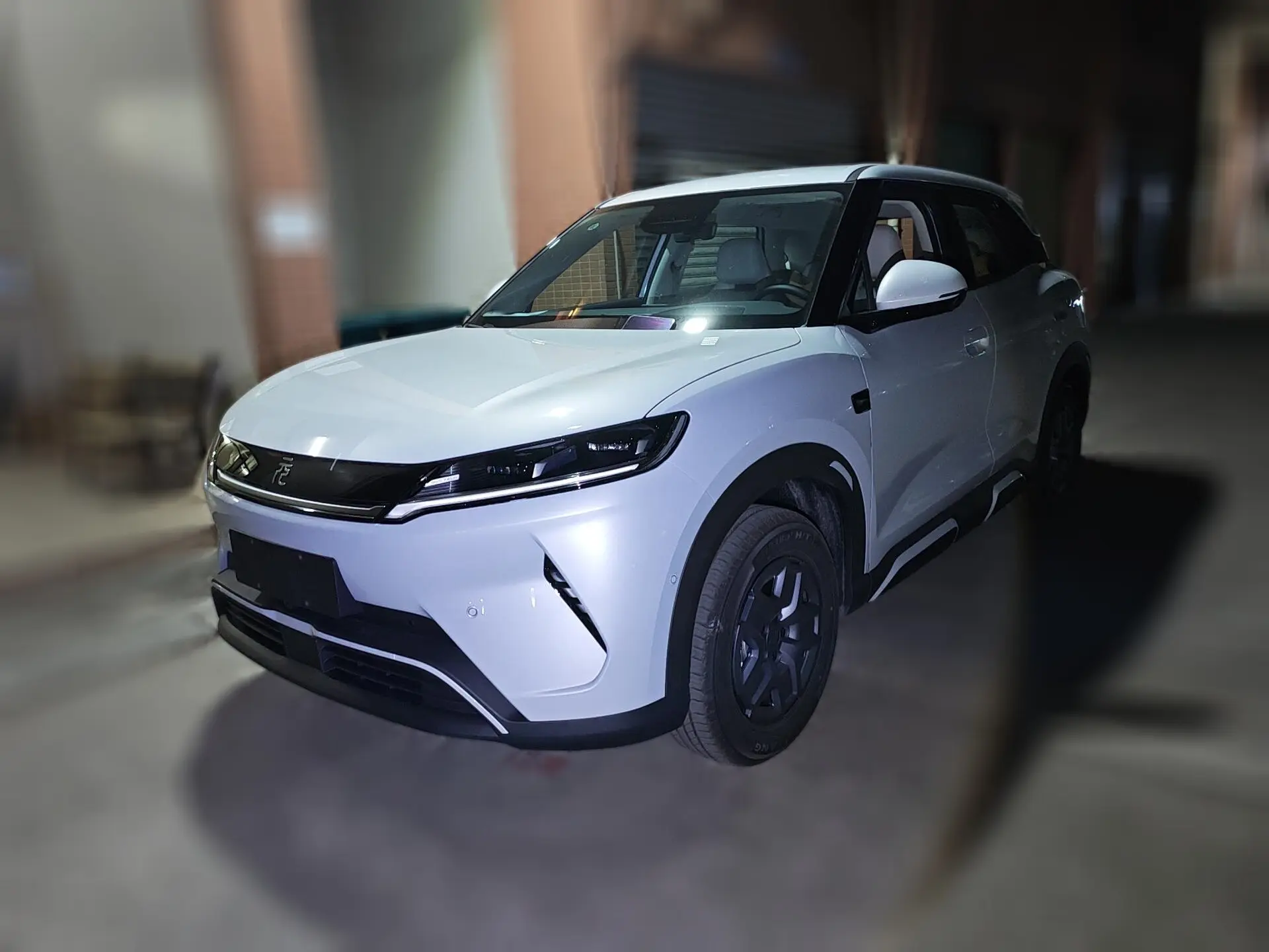 BYD Yuan UP  из Китая