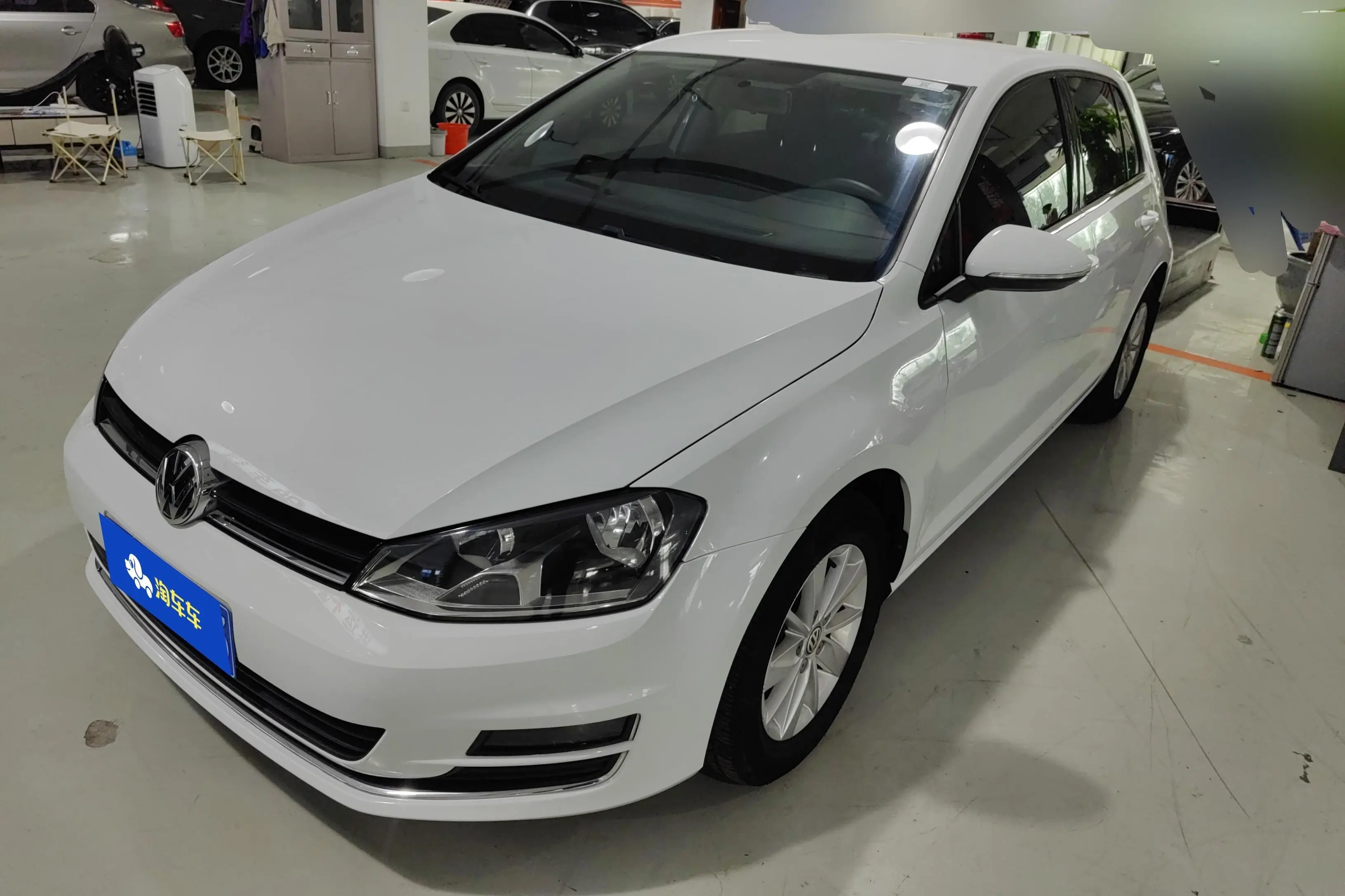Volkswagen Golf  из Китая