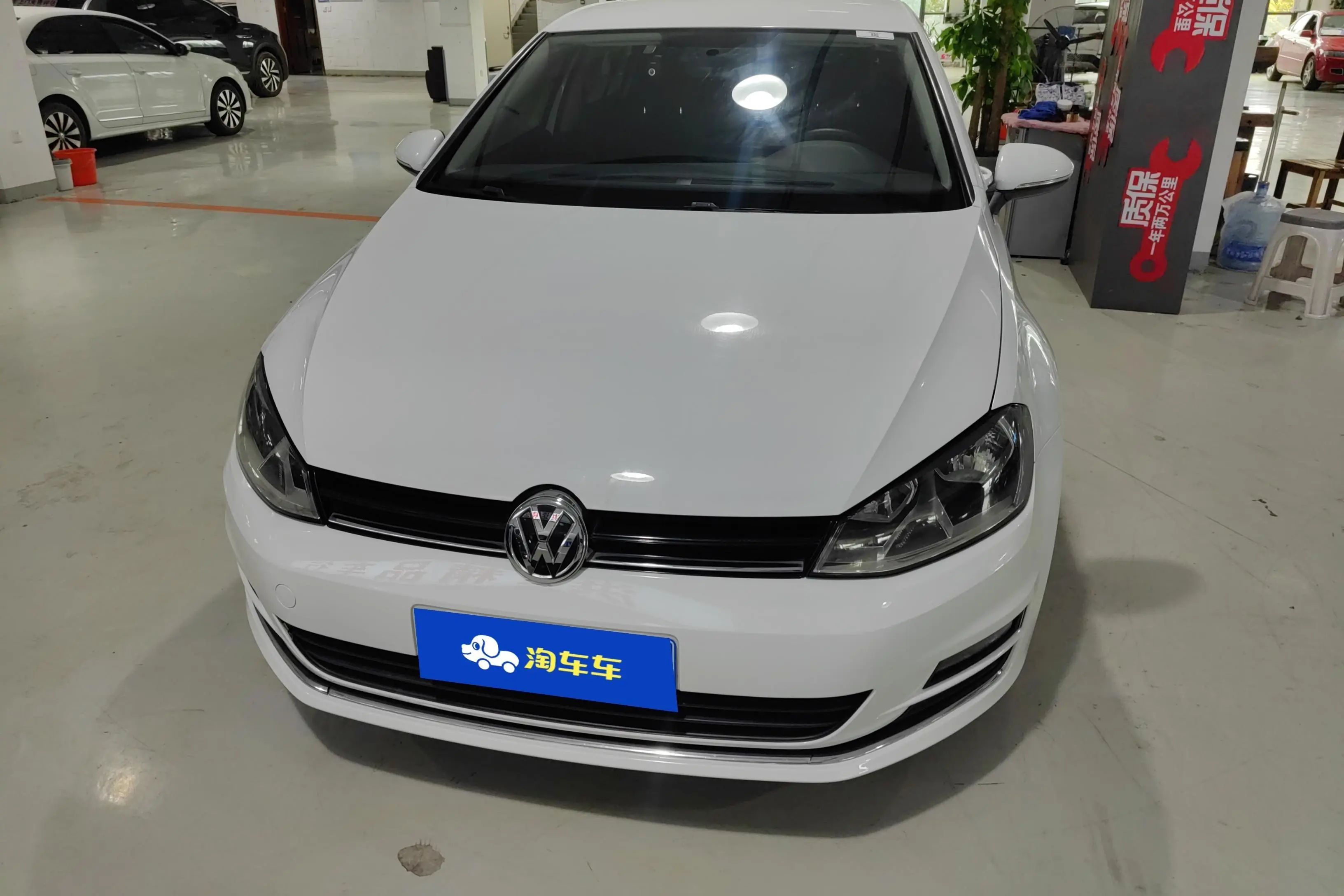 Volkswagen Golf  из Китая