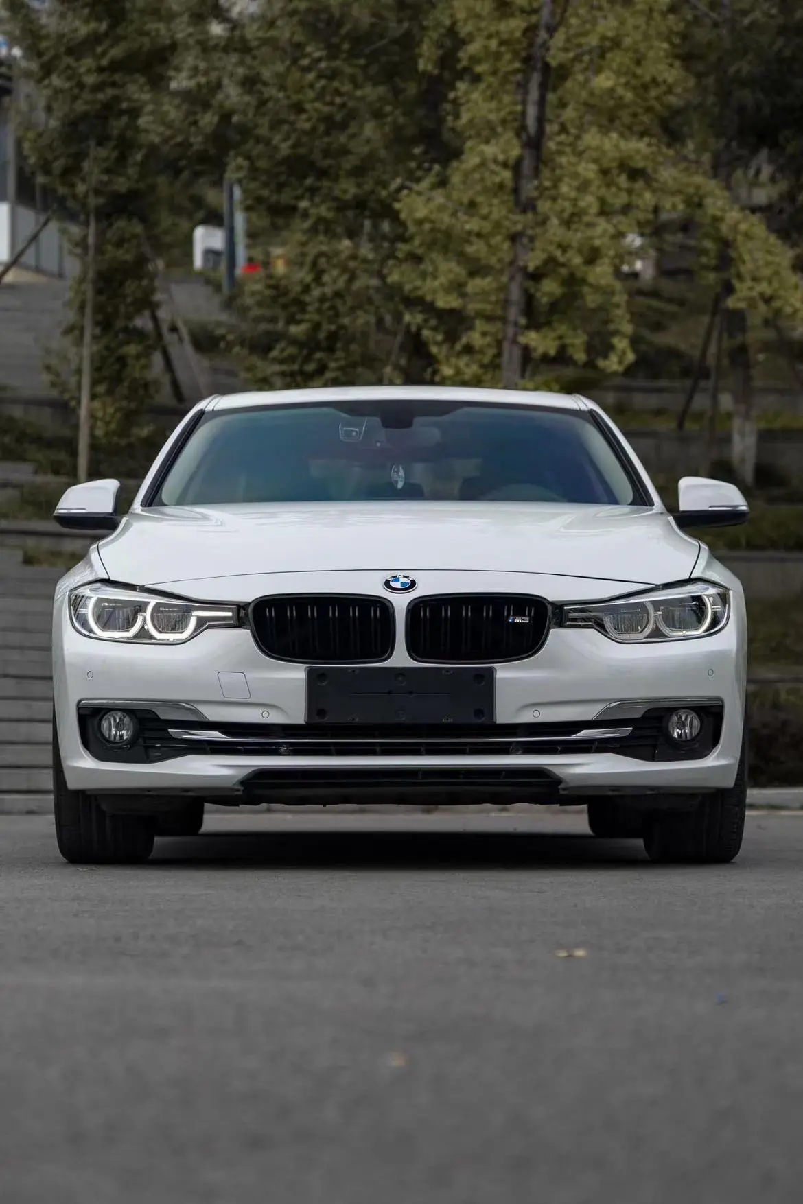 BMW 3 Series  из Китая