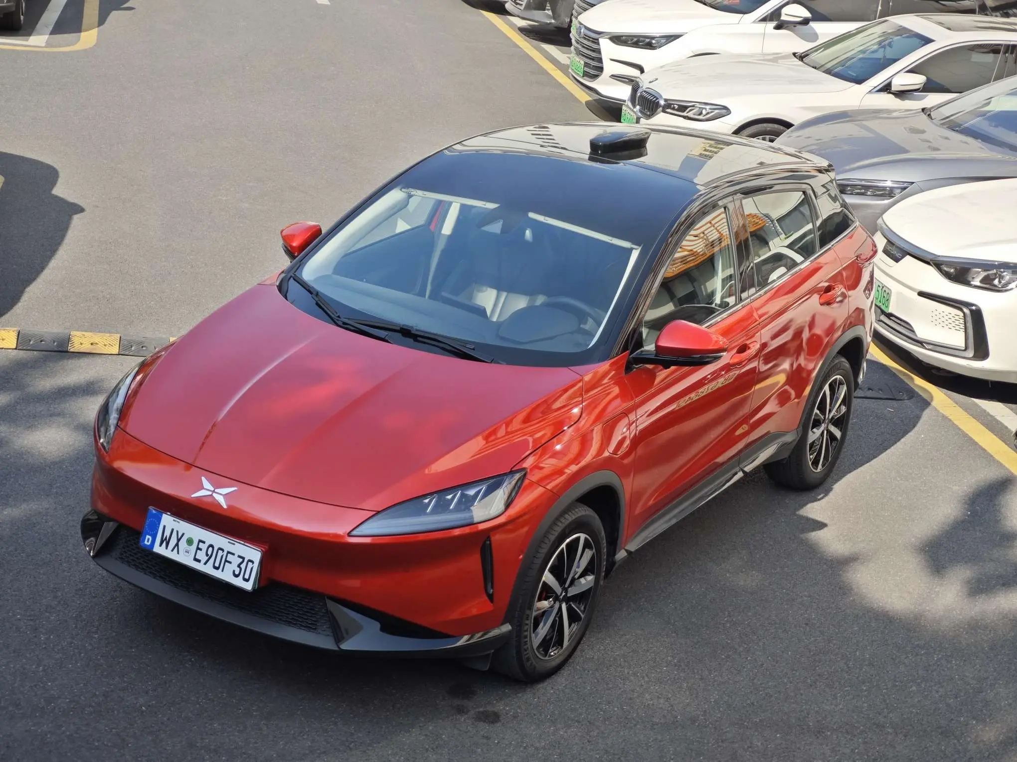 Xpeng G3  из Китая