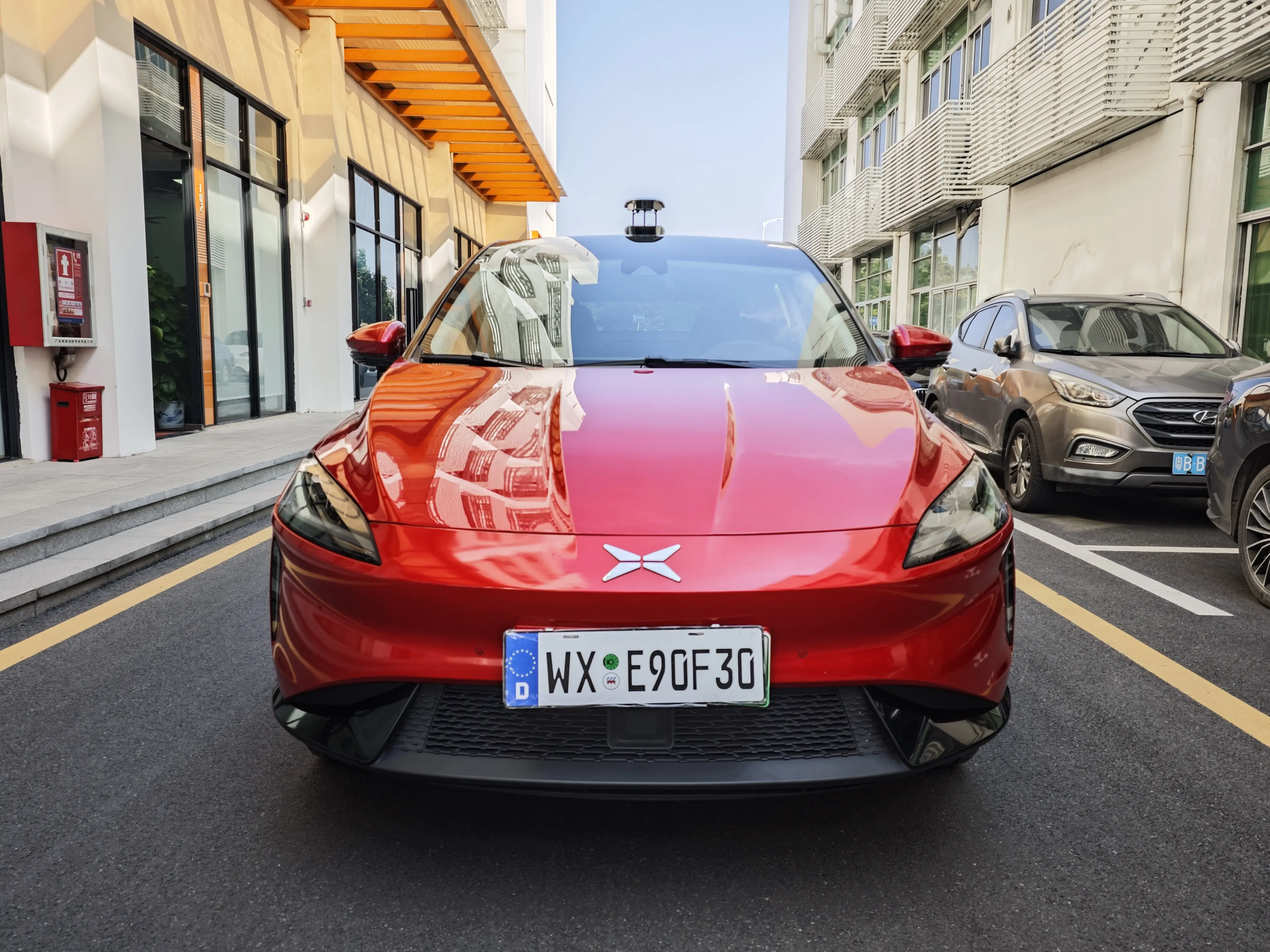 Xpeng G3  из Китая