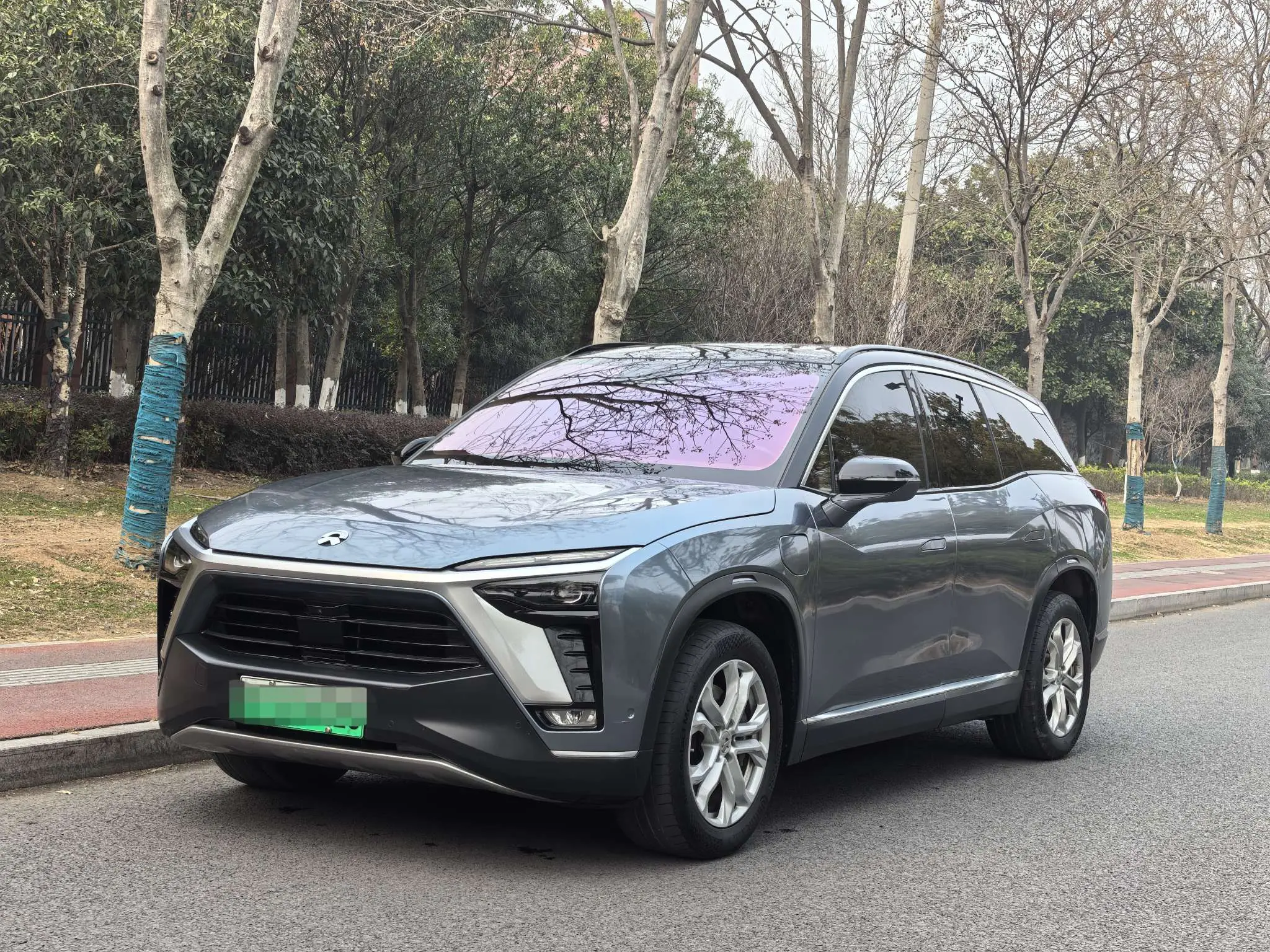 NIO ES8  из Китая