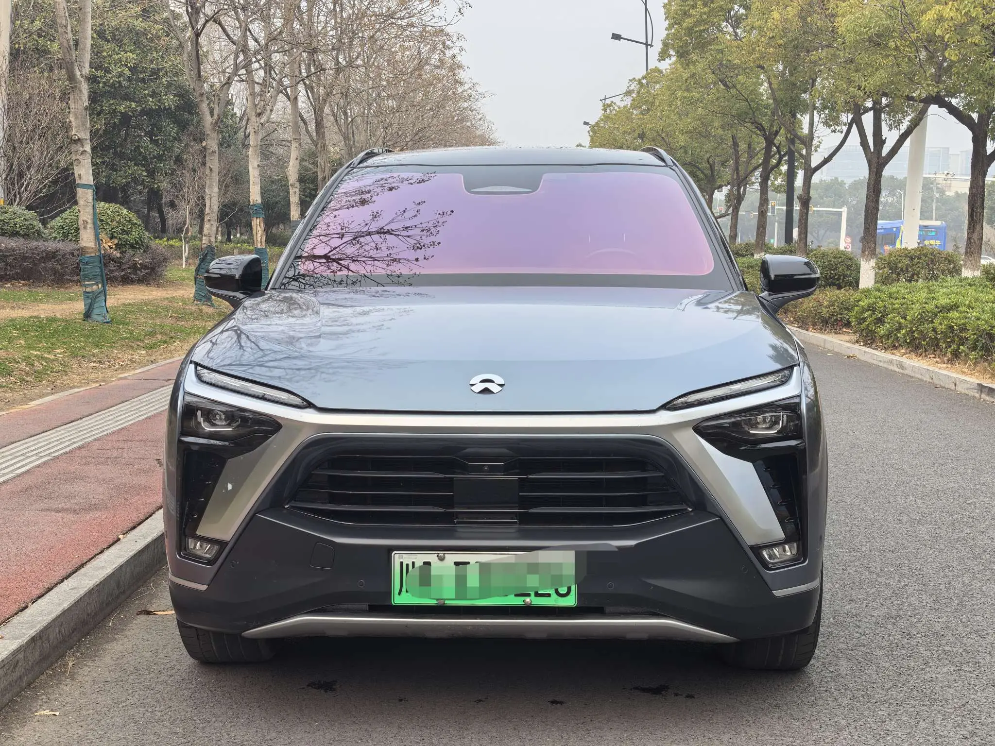 NIO ES8  из Китая