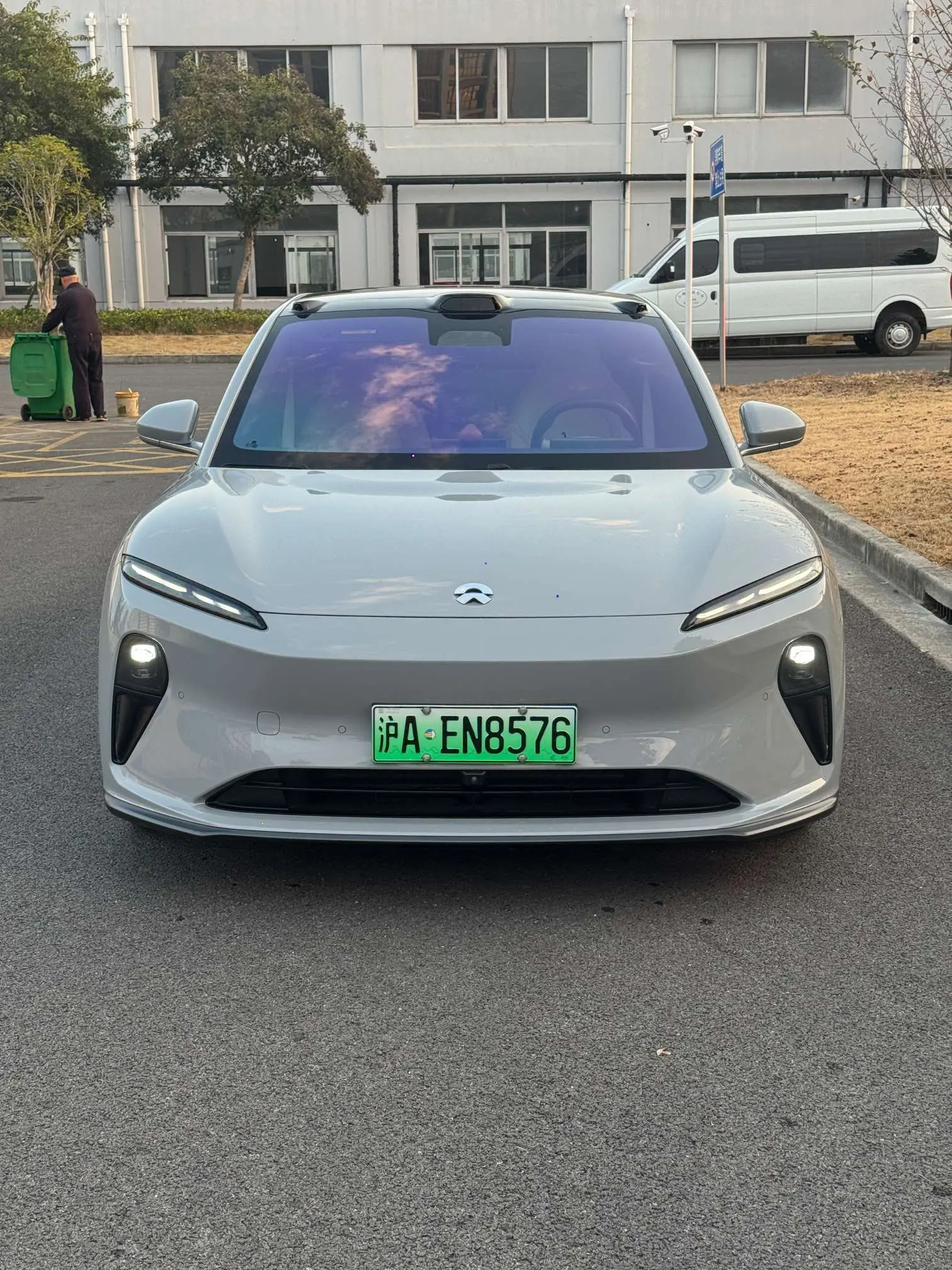 NIO ET5  из Китая