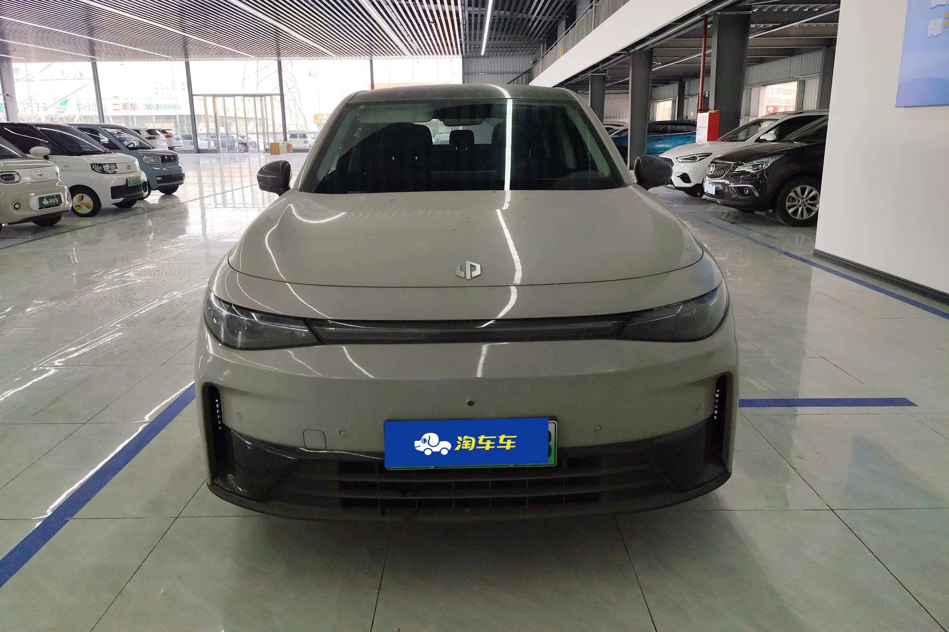 Leapmotor Zero running C10  из Китая