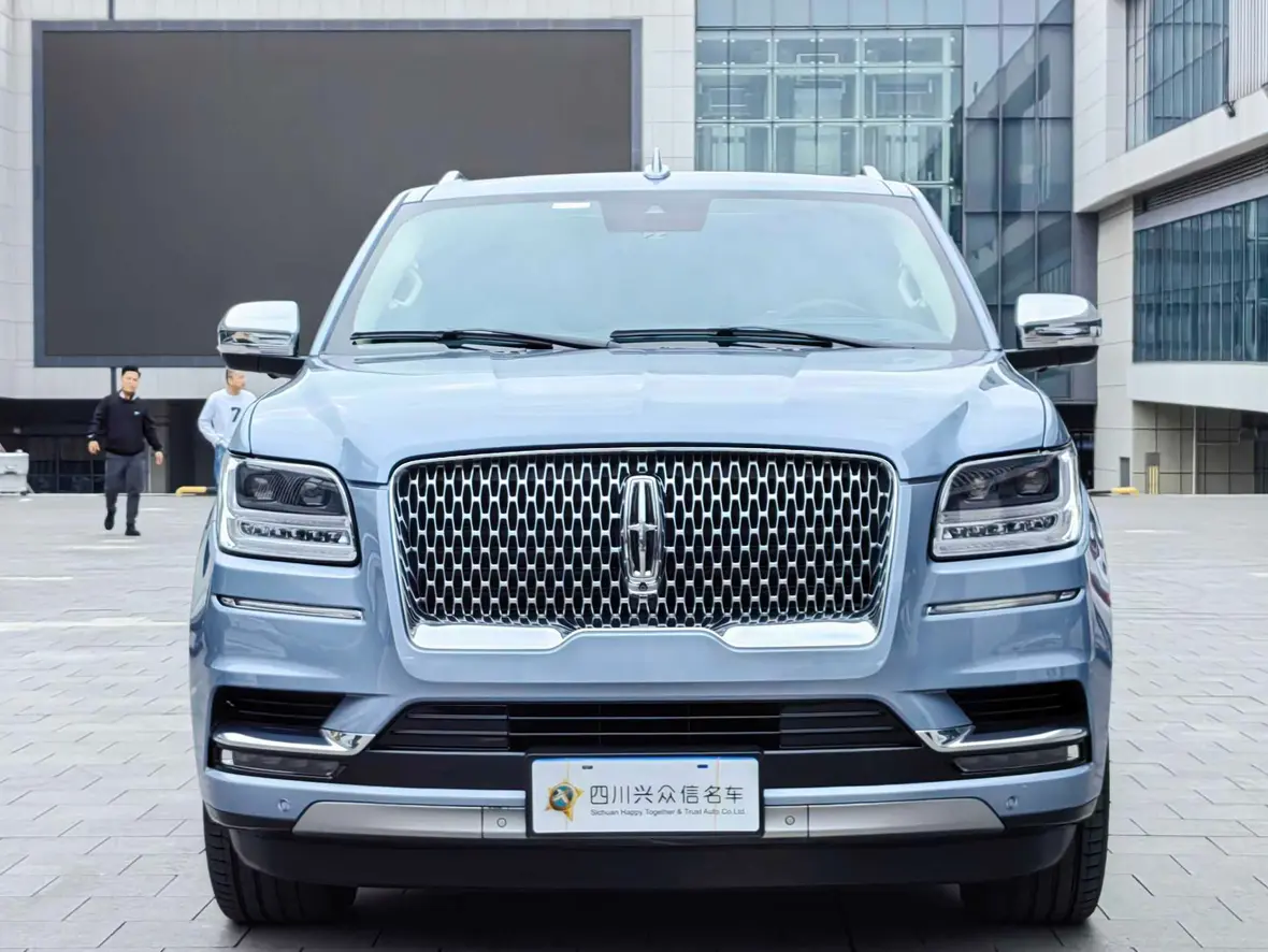 Lincoln Pilot  из Китая