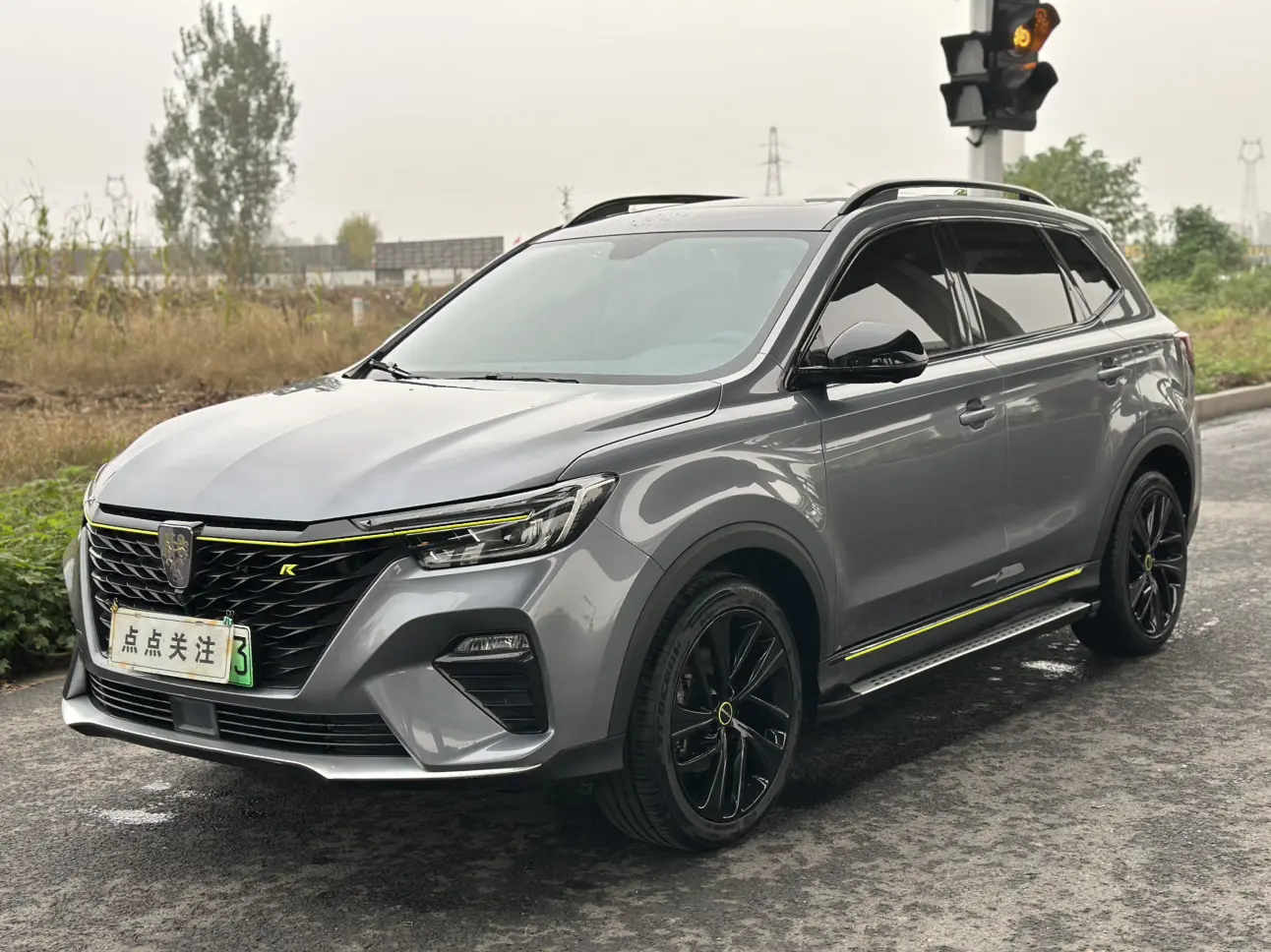 Roewe eRX5  из Китая