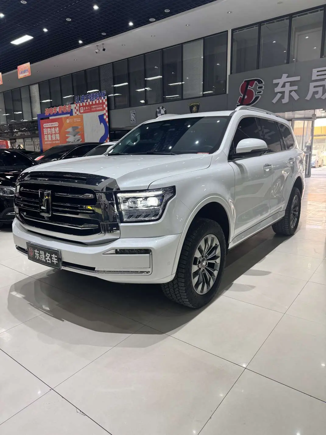 Tank 500  из Китая