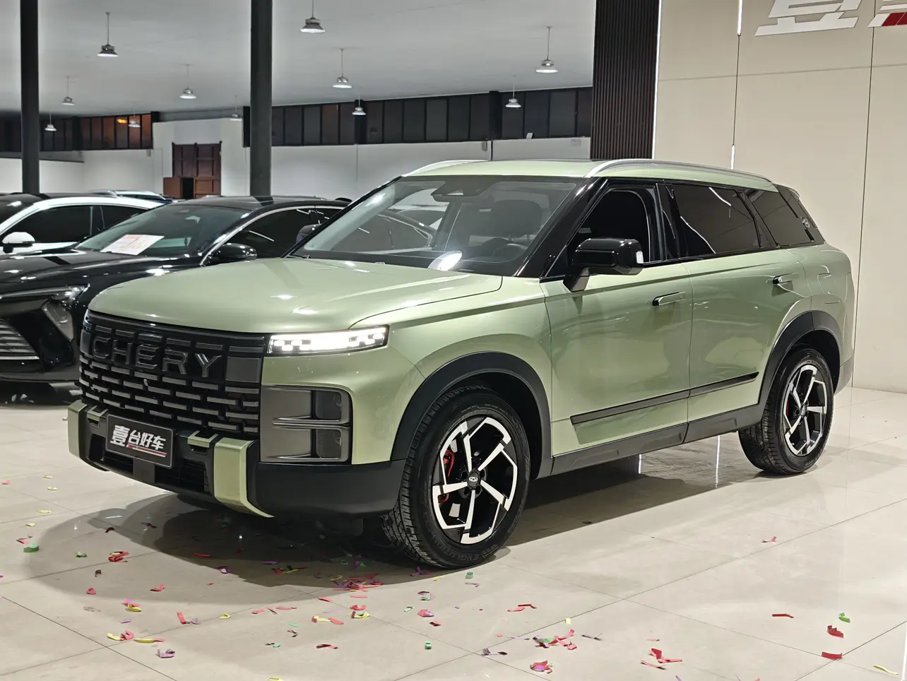 Chery Explore 06  из Китая