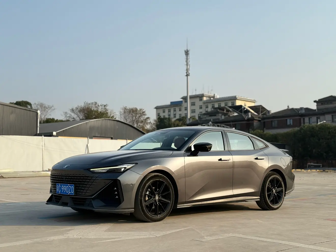 Changan UNI-V  из Китая