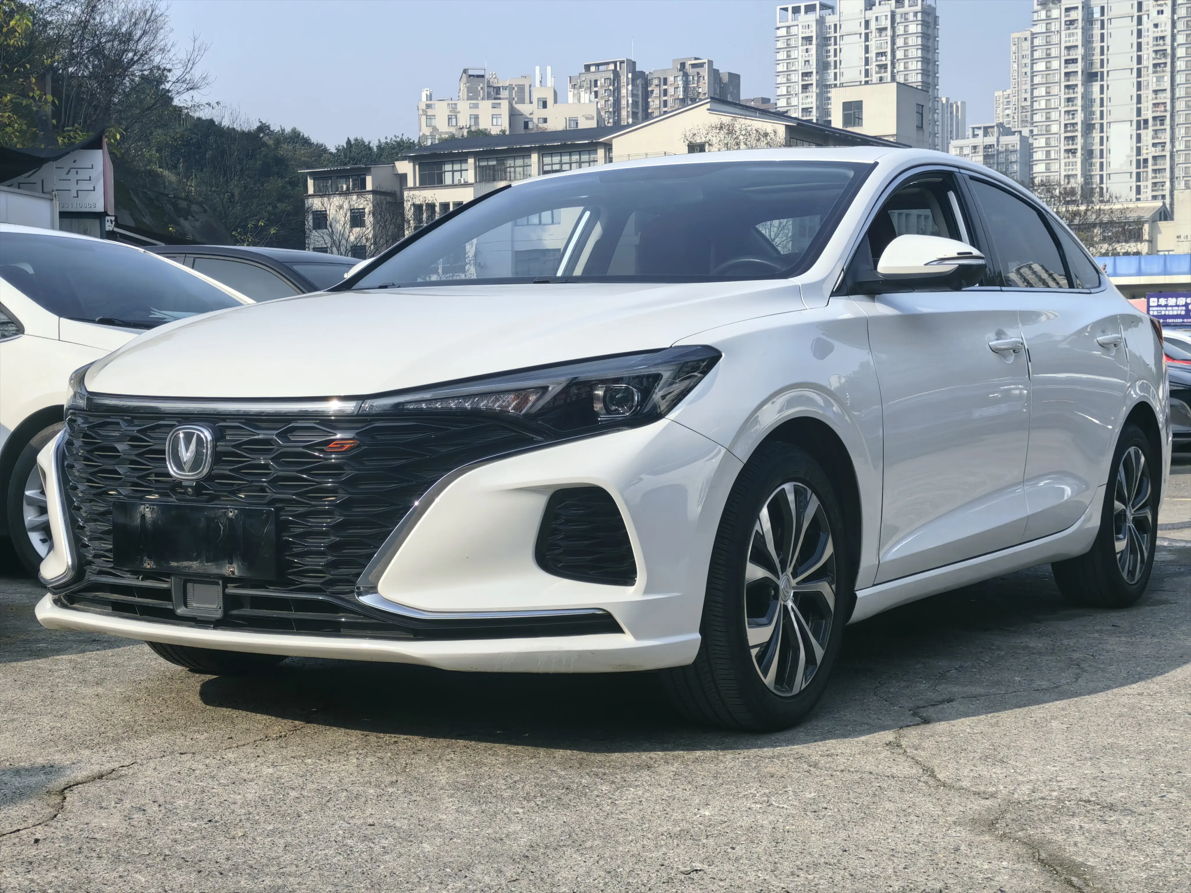 Changan Escape  из Китая