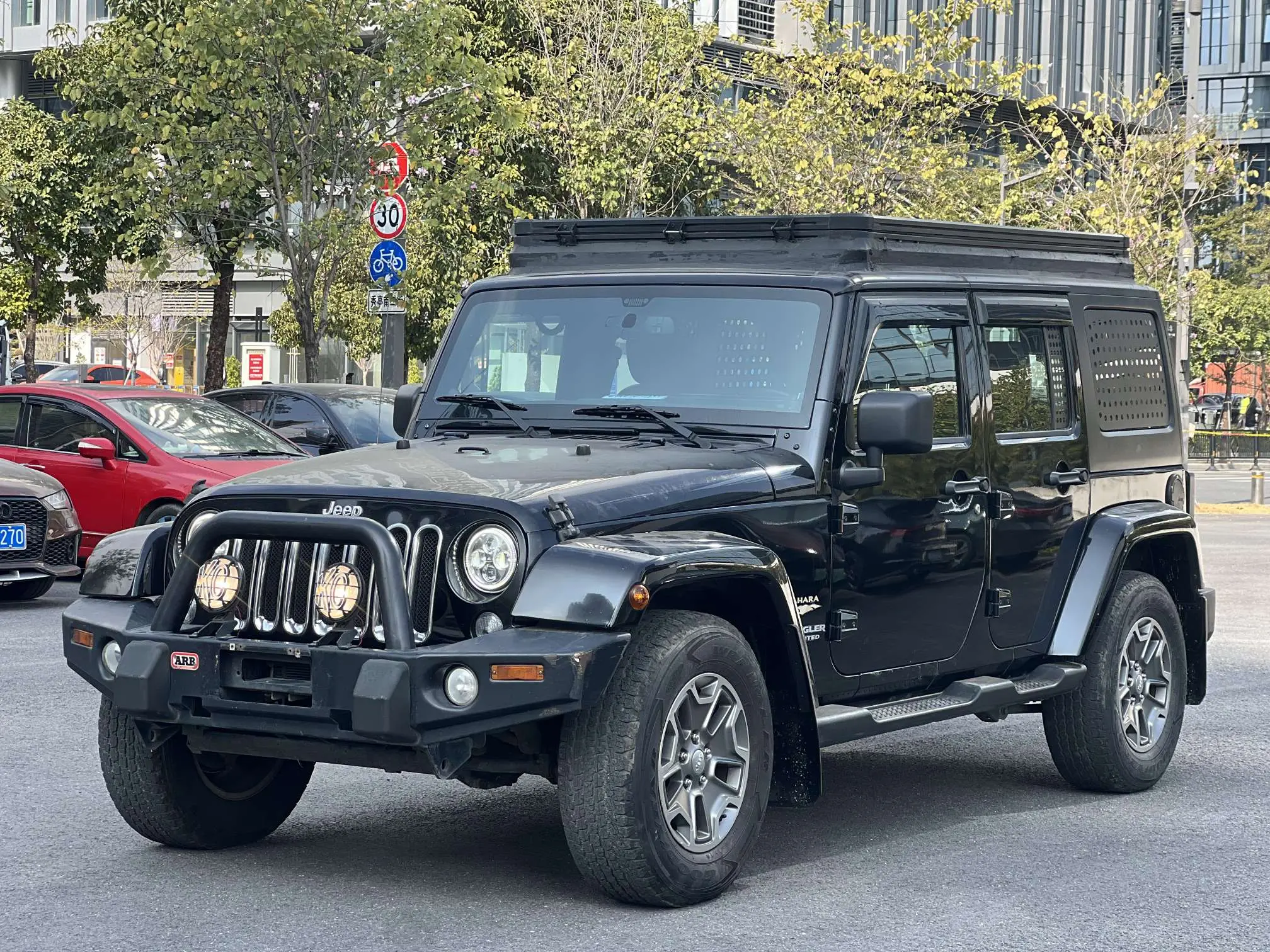 Jeep Wrangler  из Китая