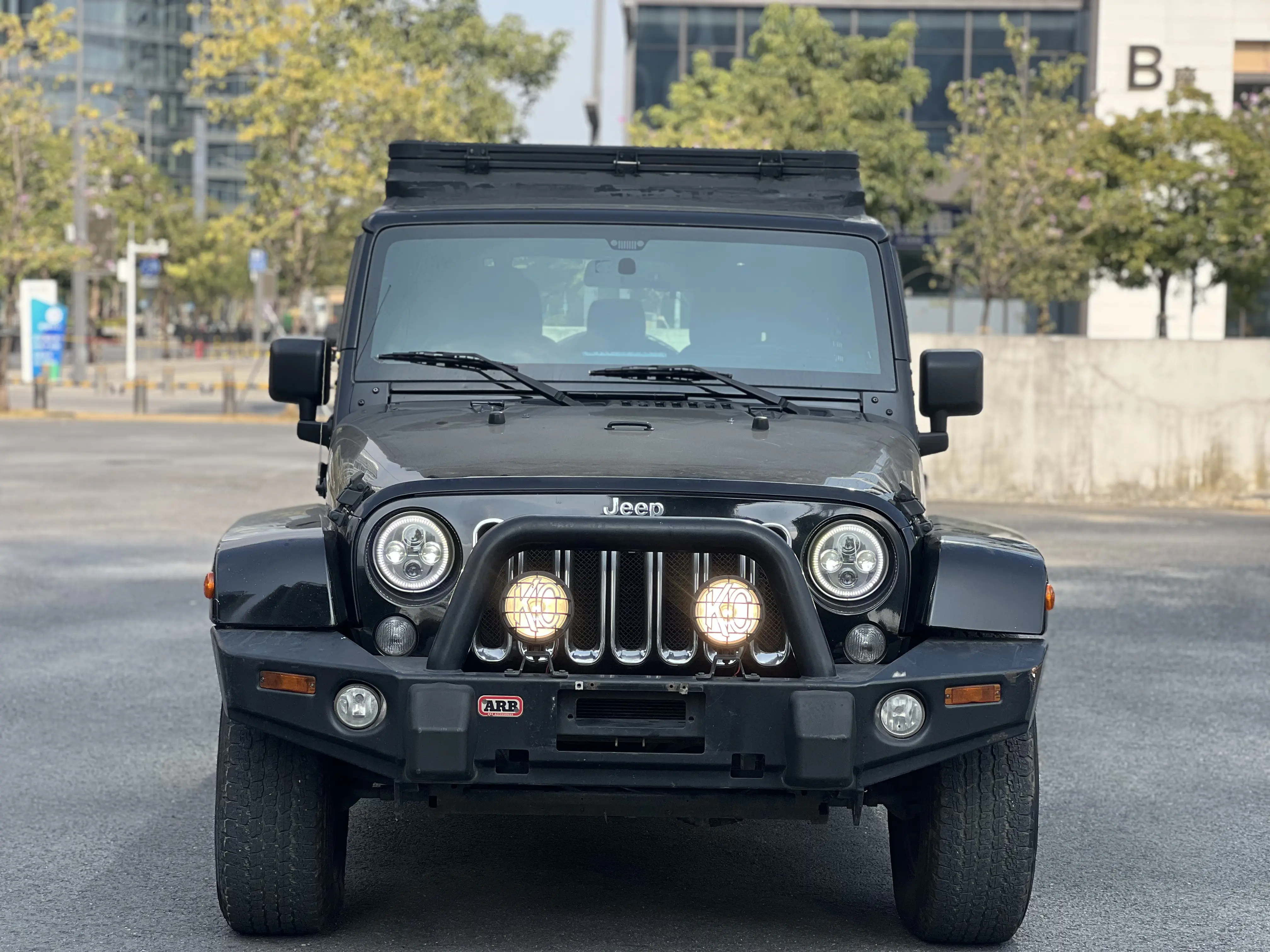 Jeep Wrangler  из Китая