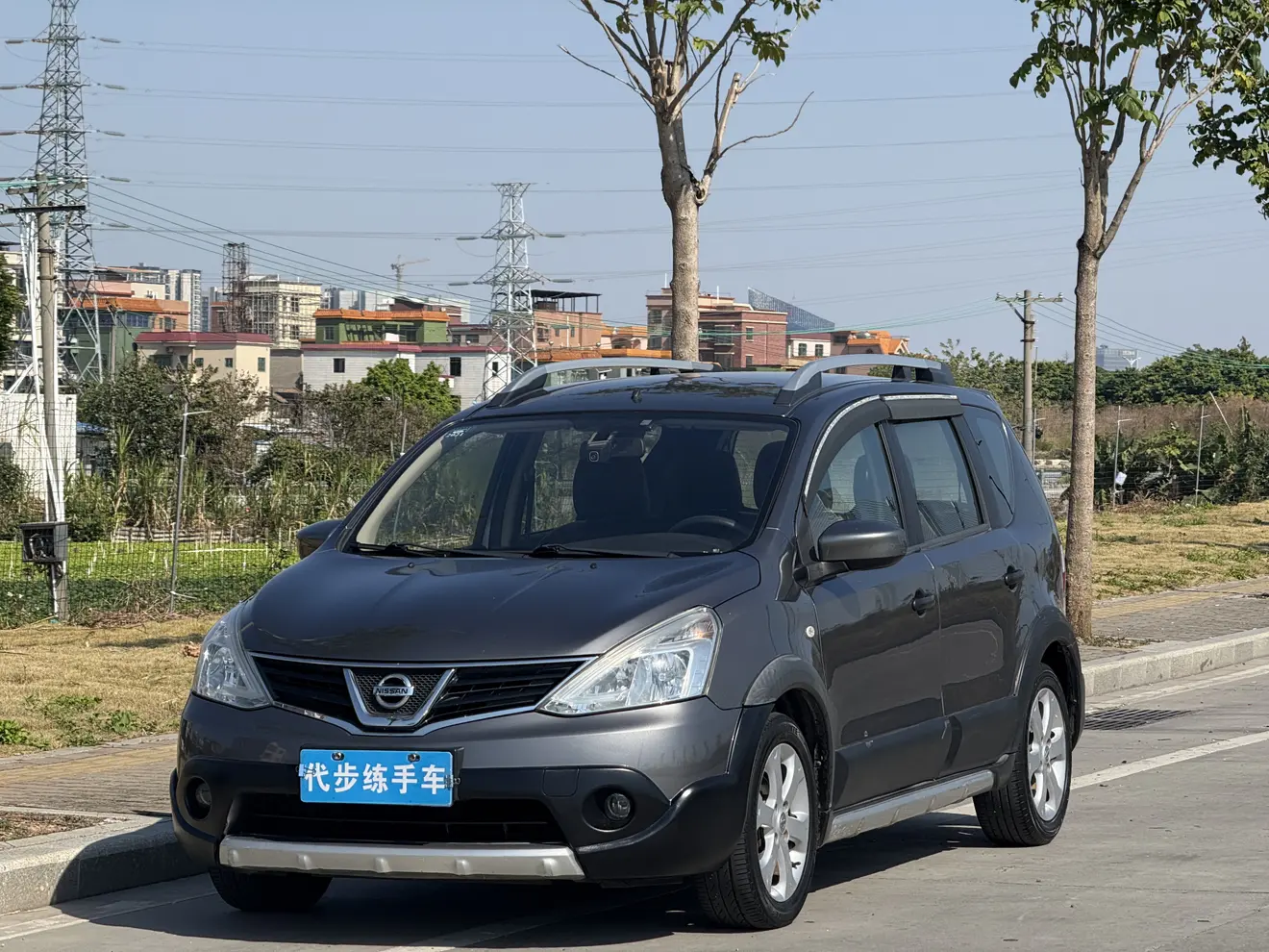 Nissan Li Wei  из Китая