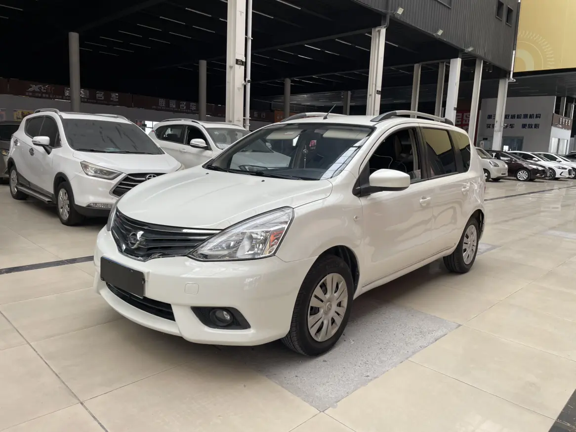 Nissan Li Wei  из Китая