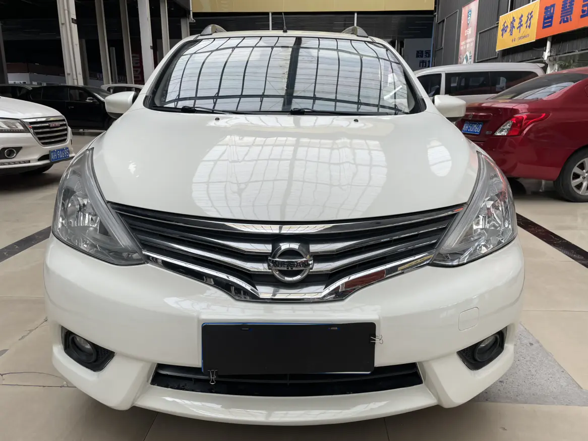 Nissan Li Wei  из Китая