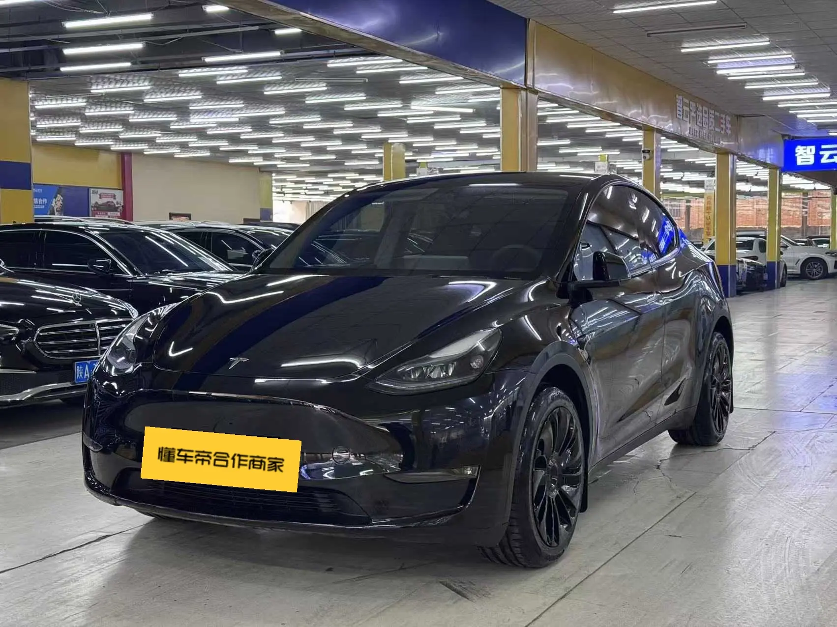 Tesla Model Y  из Китая