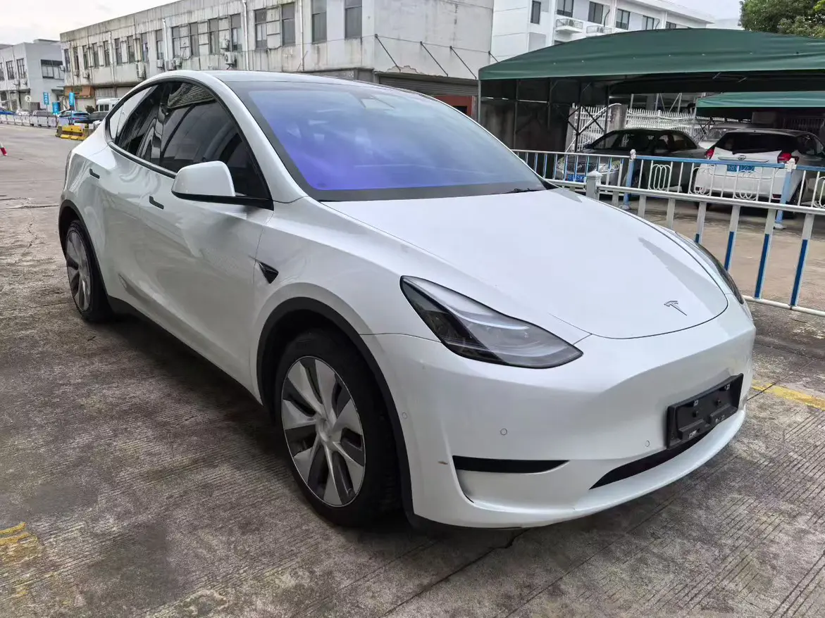 Tesla Model Y  из Китая