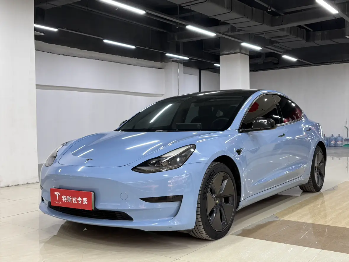 Tesla Model 3  из Китая