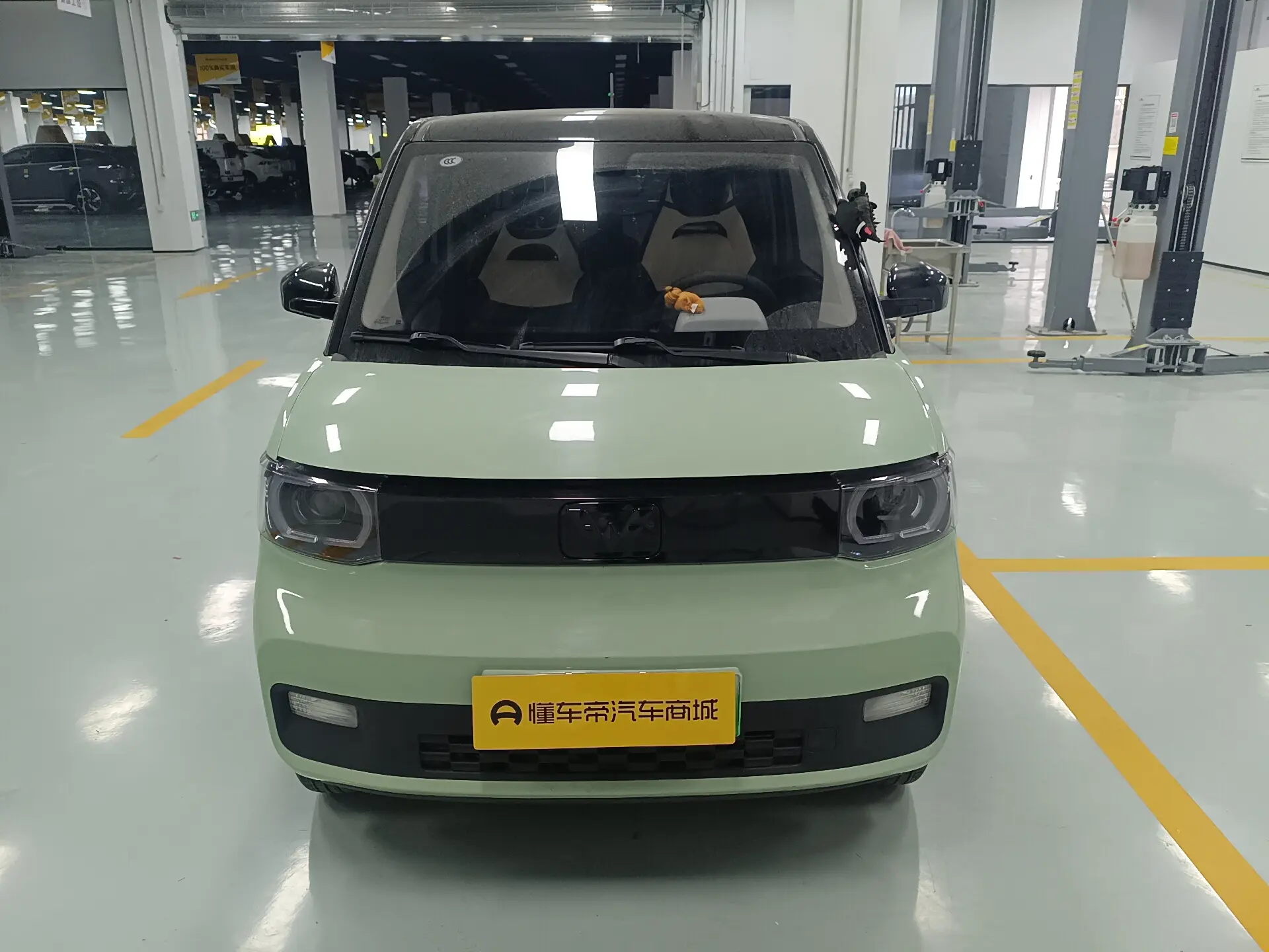 Wuling Hongguang MINIEV  из Китая