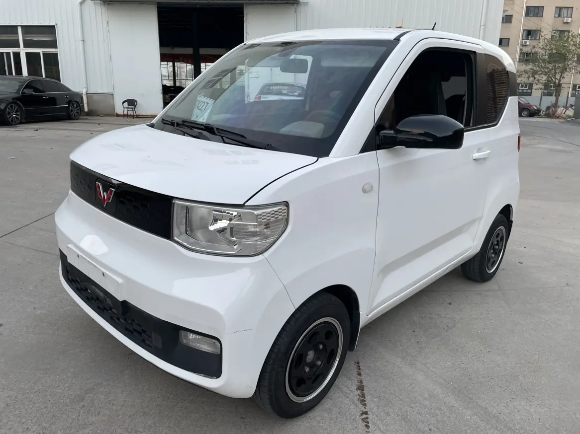 Wuling Hongguang MINIEV  из Китая