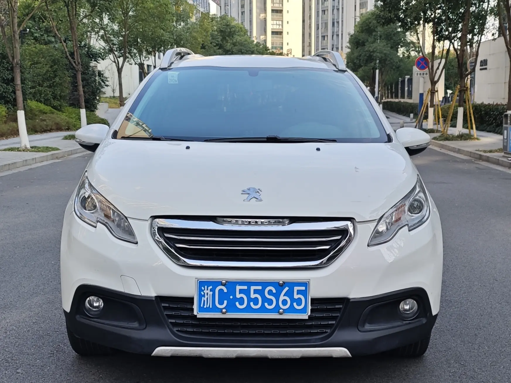 Peugeot 2008  из Китая