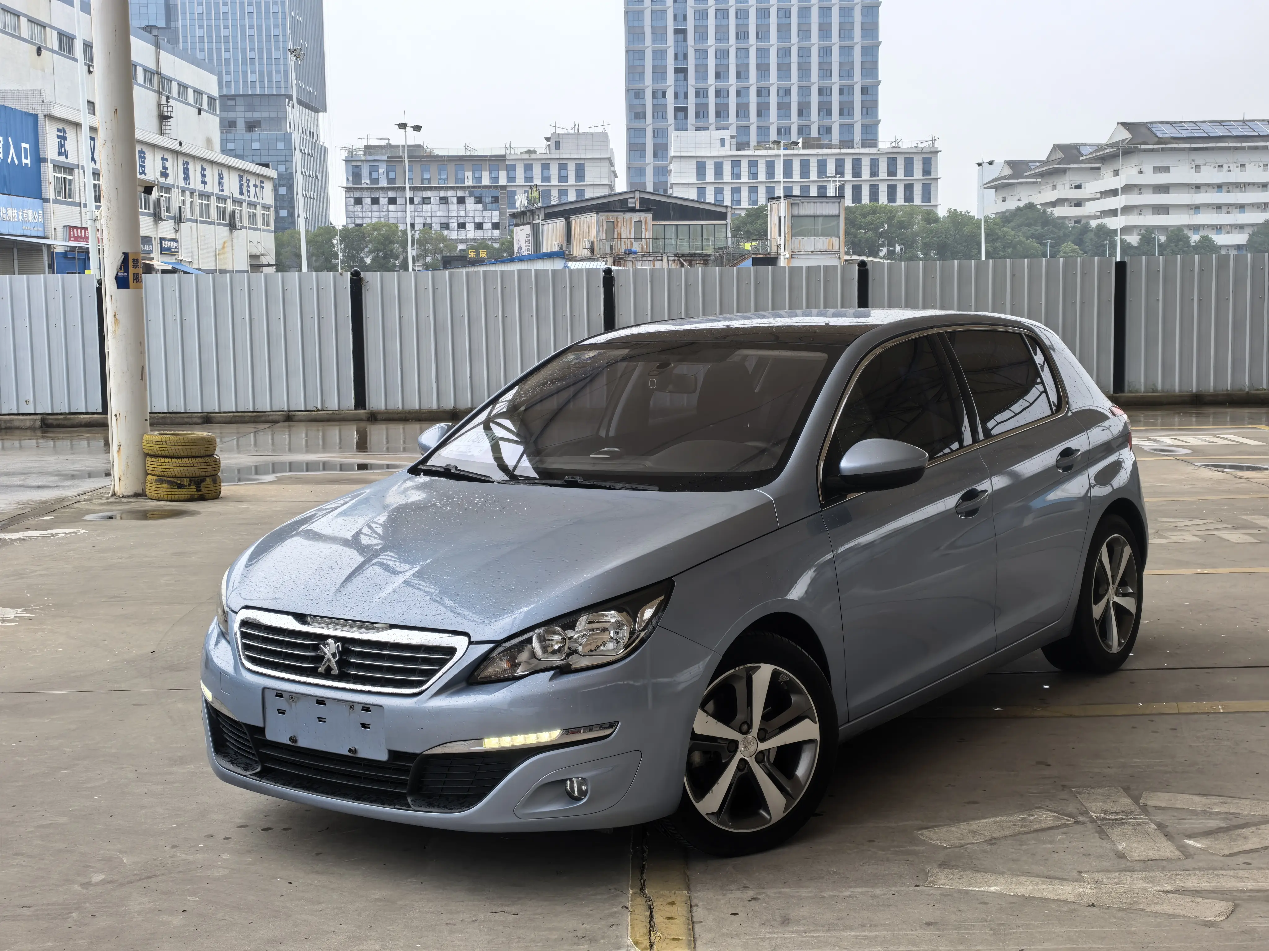 Peugeot 308S  из Китая