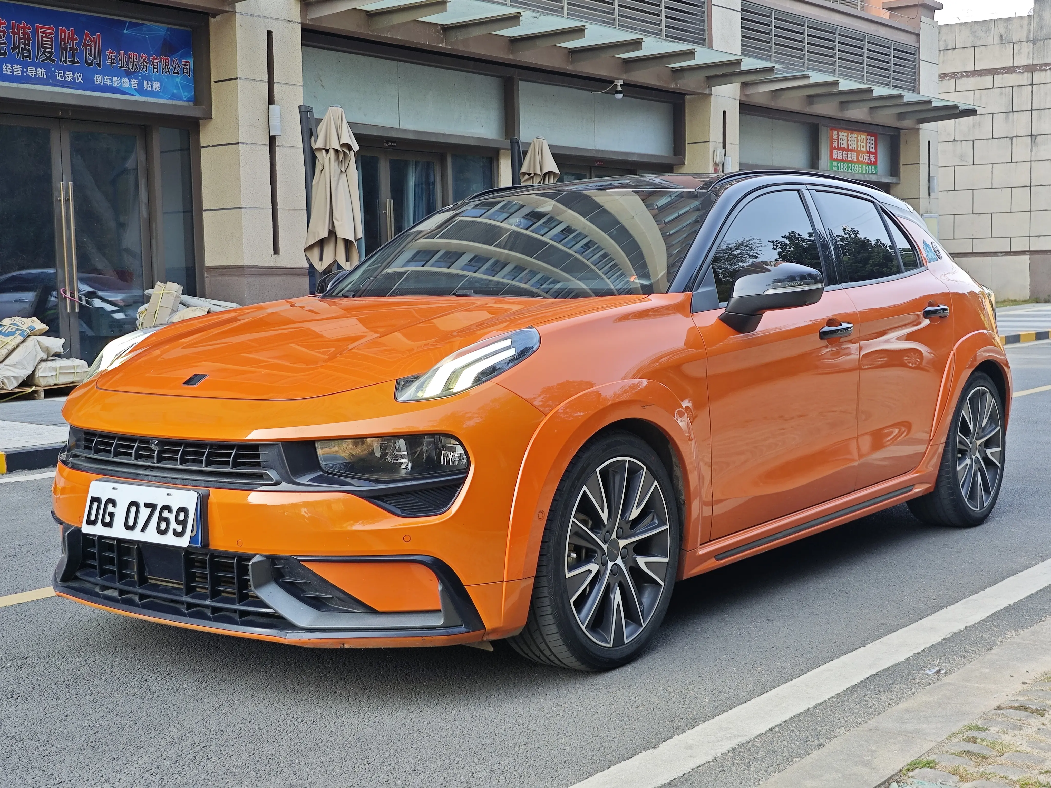 Lynk & Co 02 Hatchback  из Китая