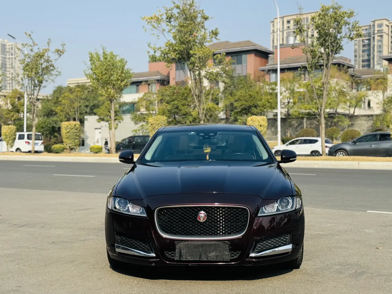 Jaguar XFL  из Китая