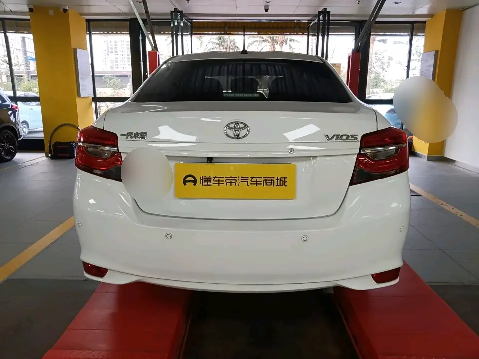 Toyota Vios  из Китая