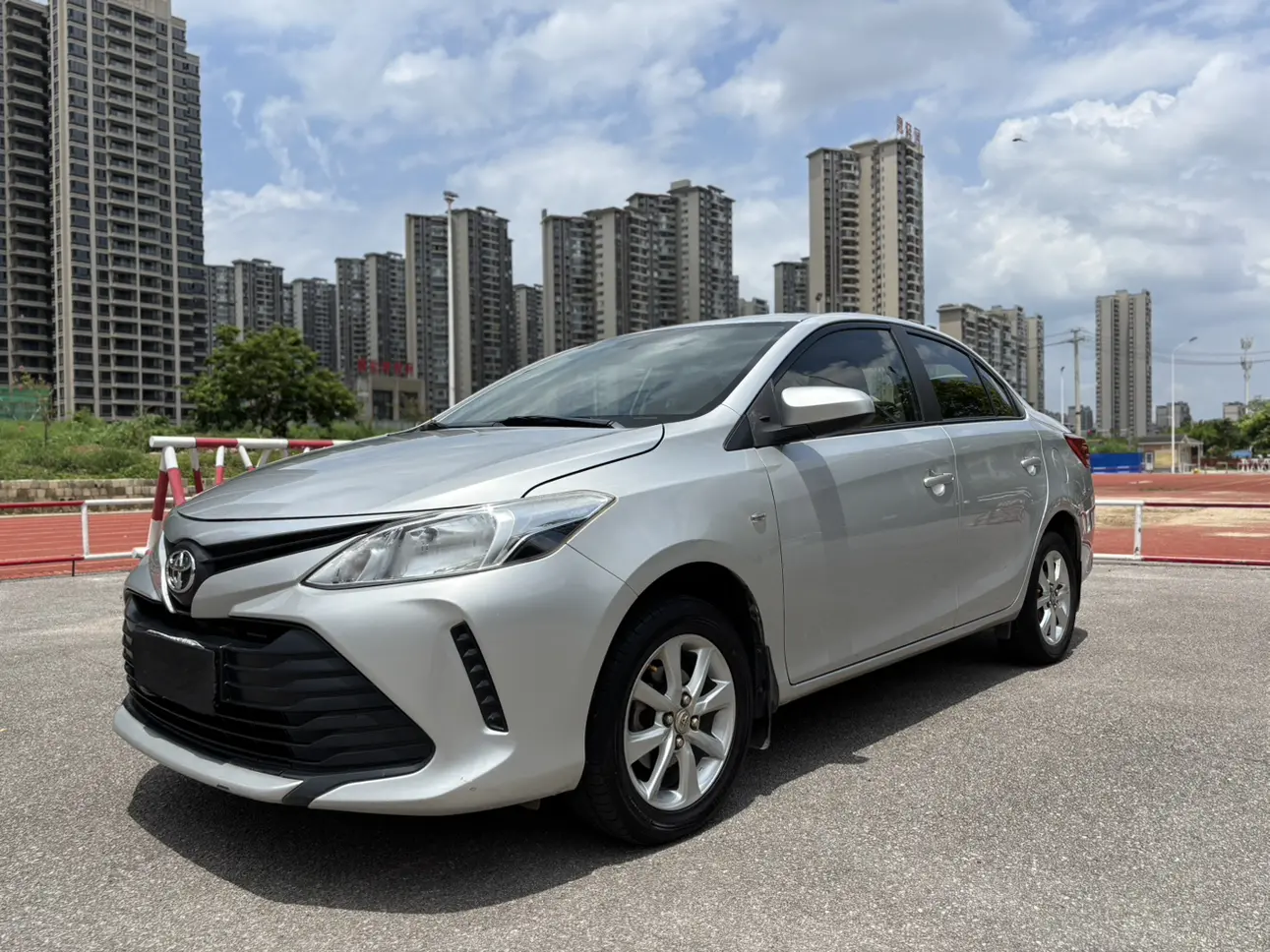 Toyota Vios  из Китая