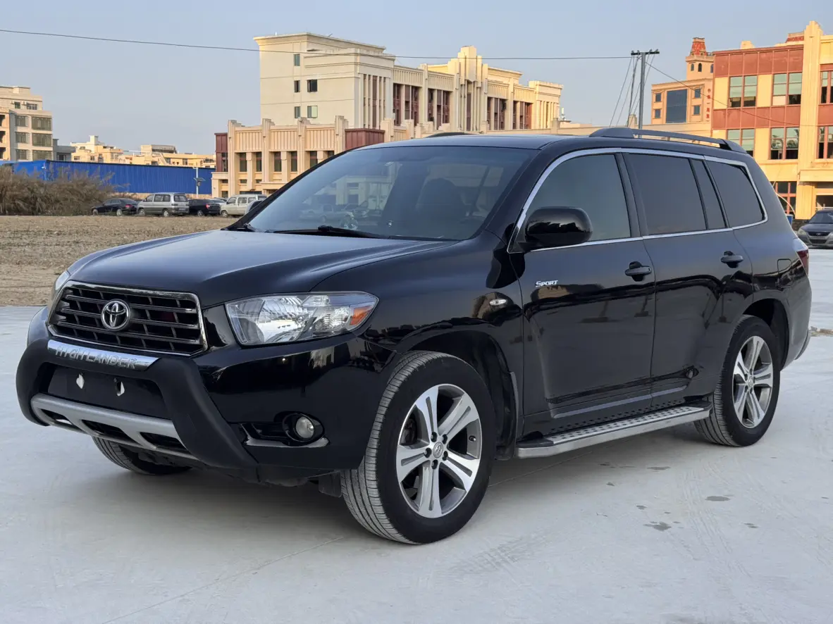 Toyota Highlander  из Китая
