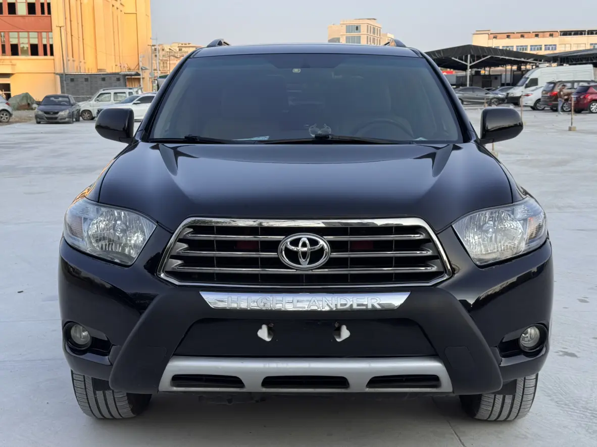 Toyota Highlander  из Китая