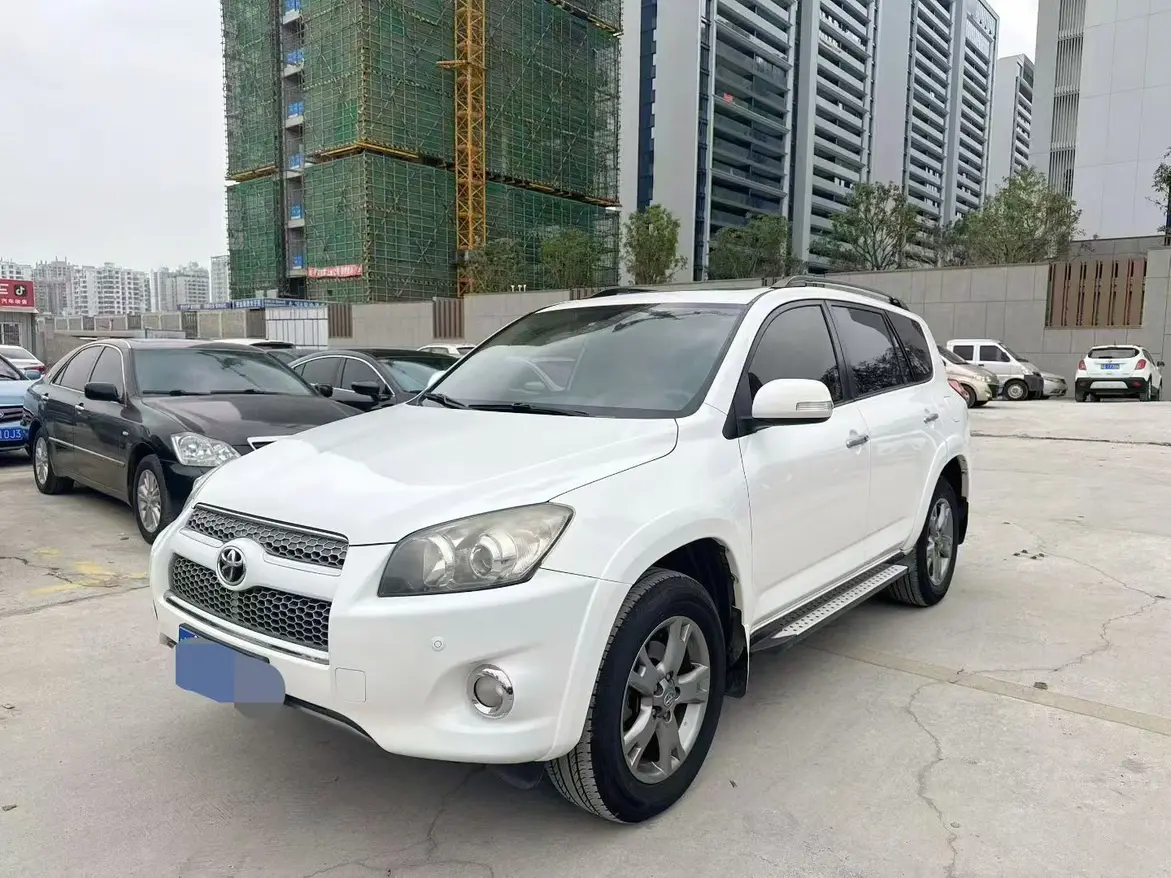 Toyota RAV4  из Китая
