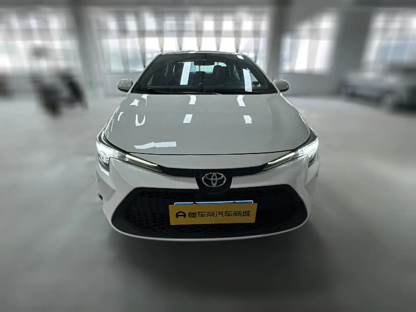 Toyota Levin (Lei Ling)  из Китая