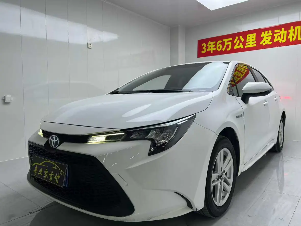 Toyota Levin (Lei Ling)  из Китая