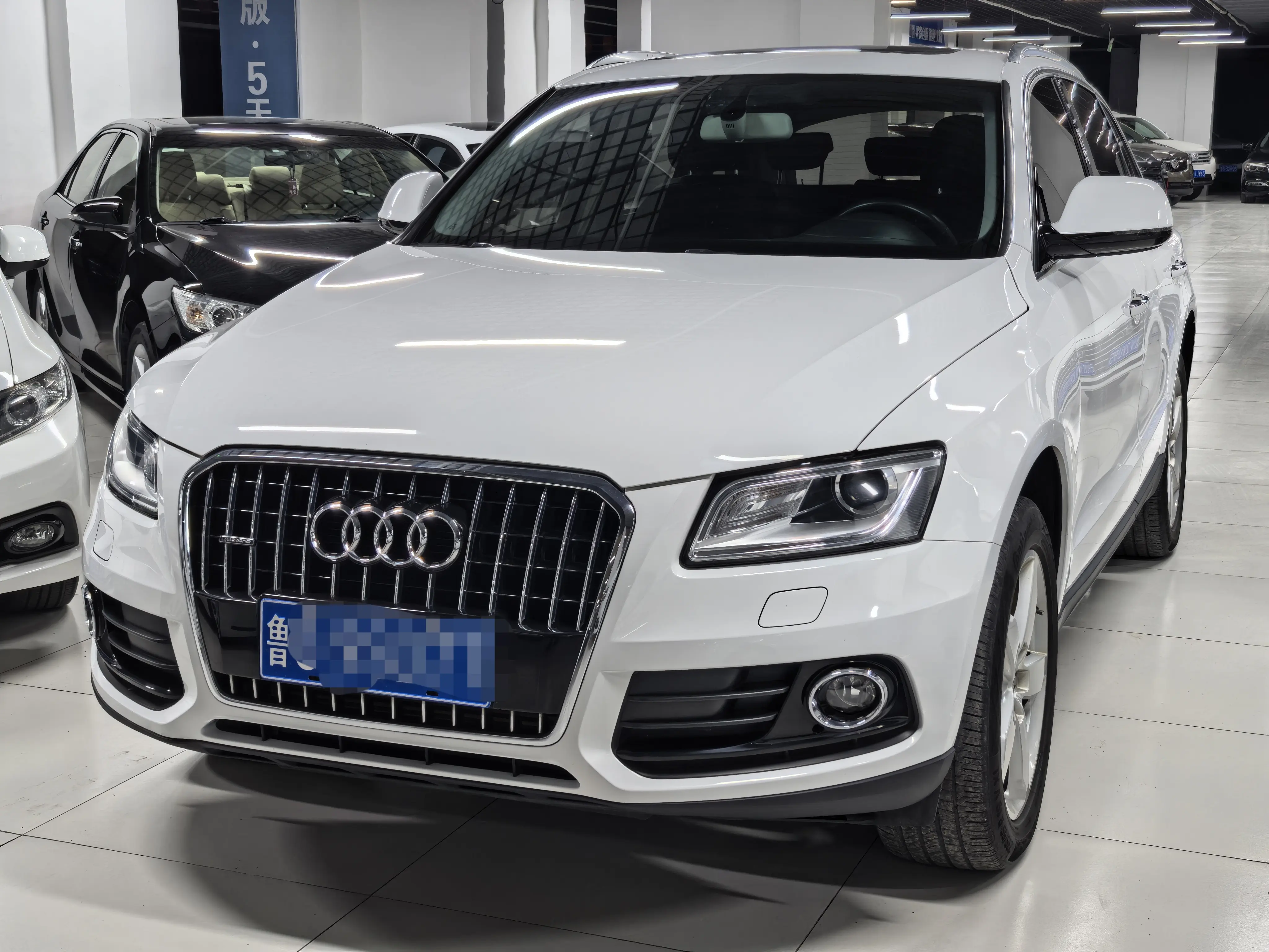 Audi Q5  из Китая