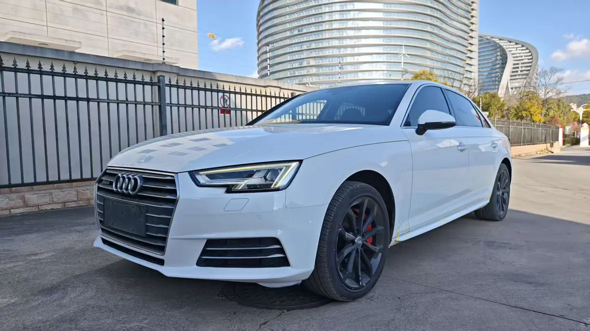 Audi A4L  из Китая