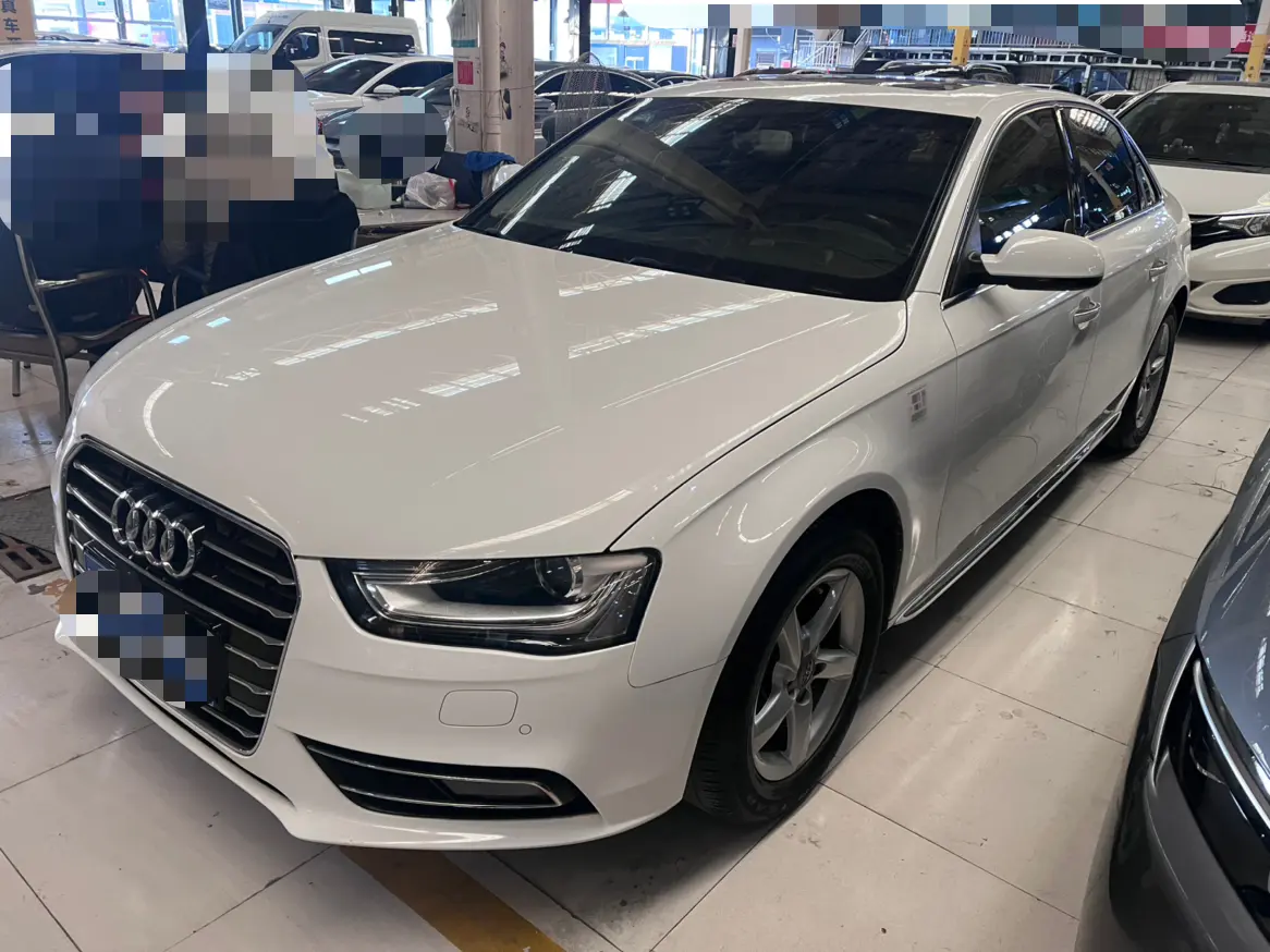 Audi A4L  из Китая