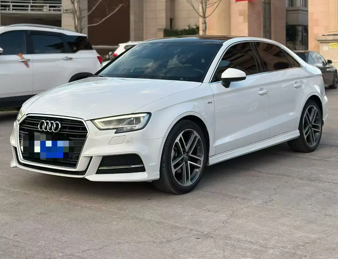 Audi A3  из Китая