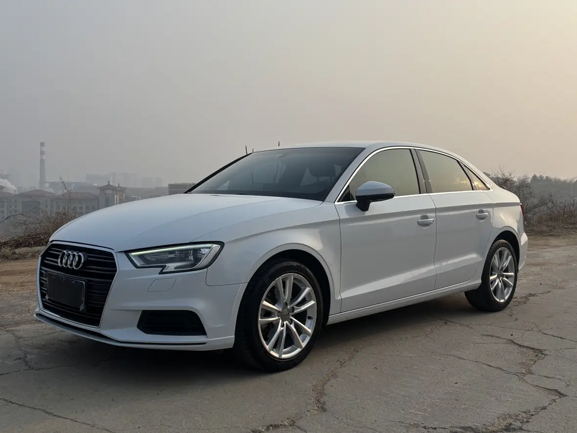 Audi A3  из Китая